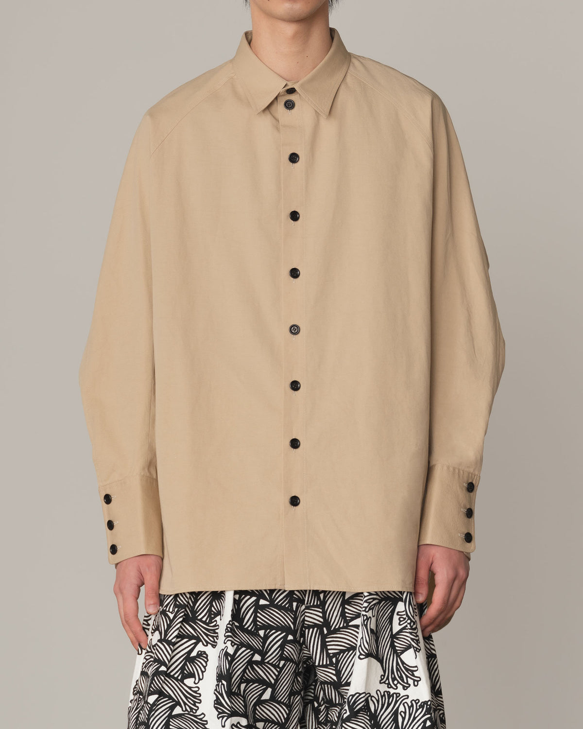 Shirt 988R- Cotton79% Linen21%- Cutout Rope Print- Oval Print- Beige