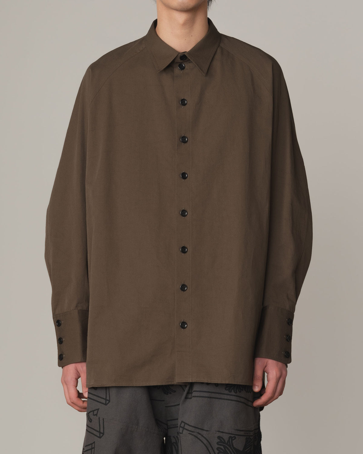 Shirt 988R- Cotton79% Linen21%- Cutout Rope Print- Oval Print- Khaki