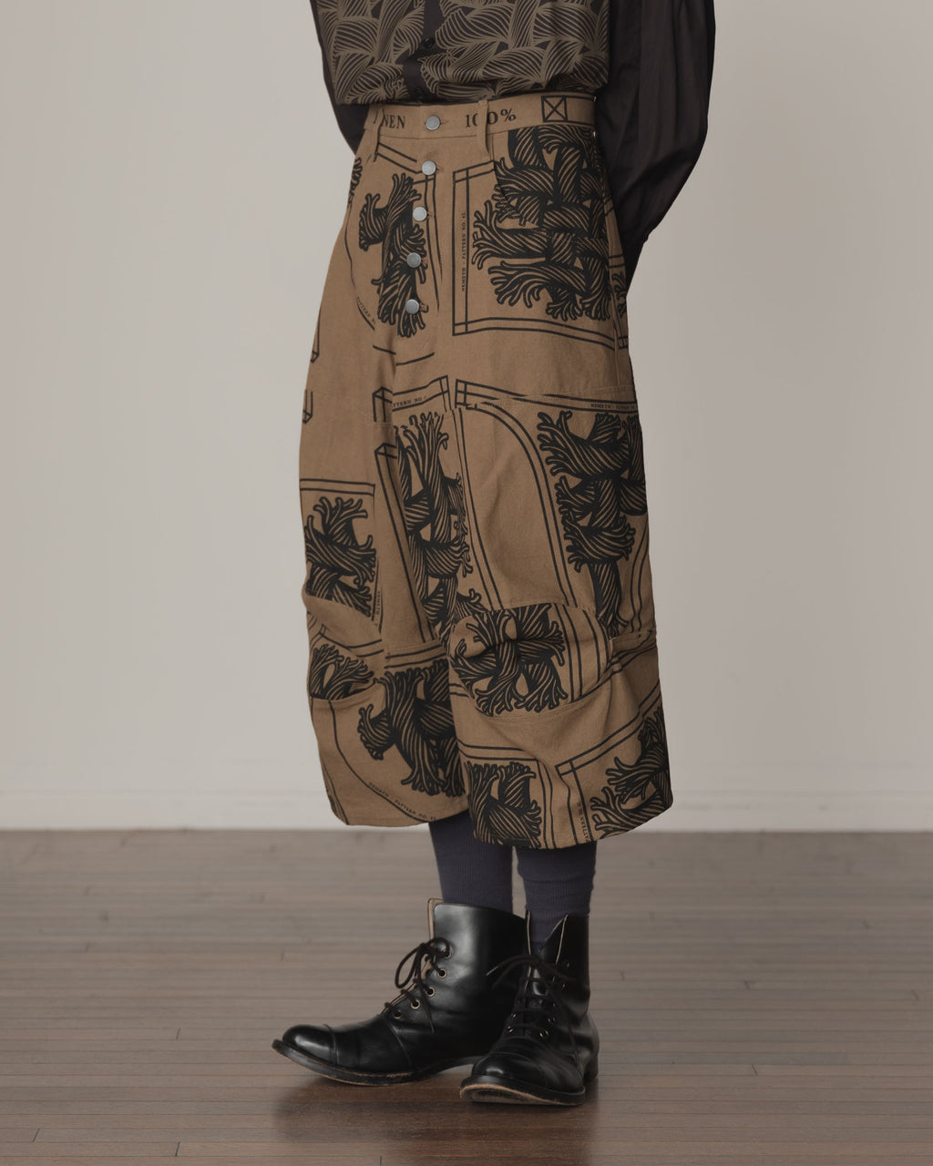 Trousers 103D- Cotton100% Oxford Print- Pattern Rope Print- Light Brown
