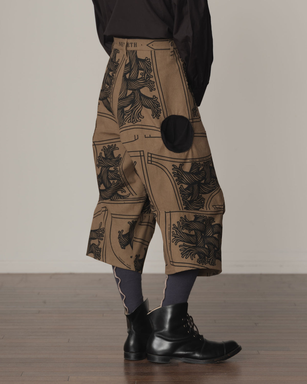 Trousers 103D- Cotton100% Oxford Print- Pattern Rope Print- Light Brown