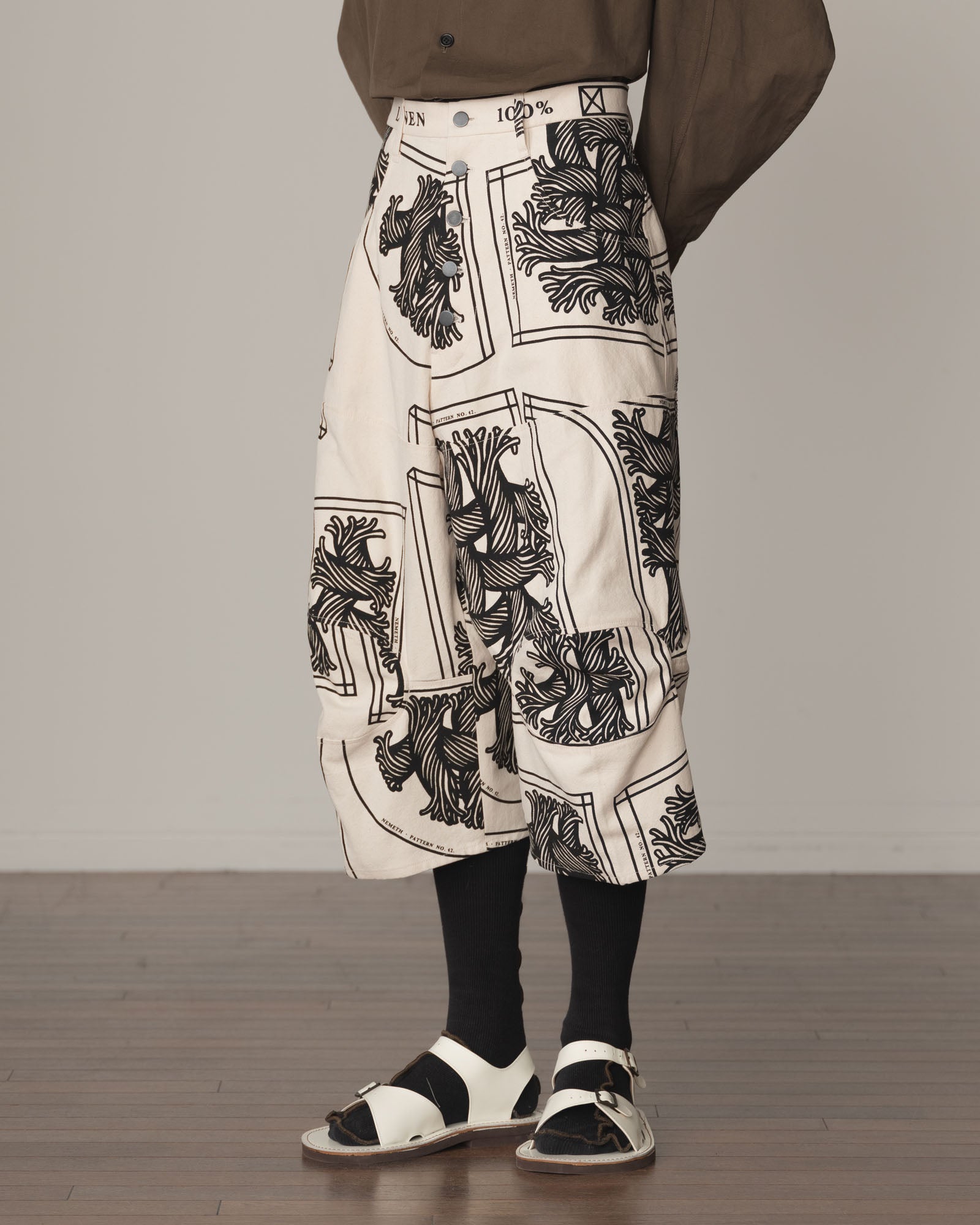 Trousers 103D- Cotton100% Oxford Print- Pattern Rope Print- Natural