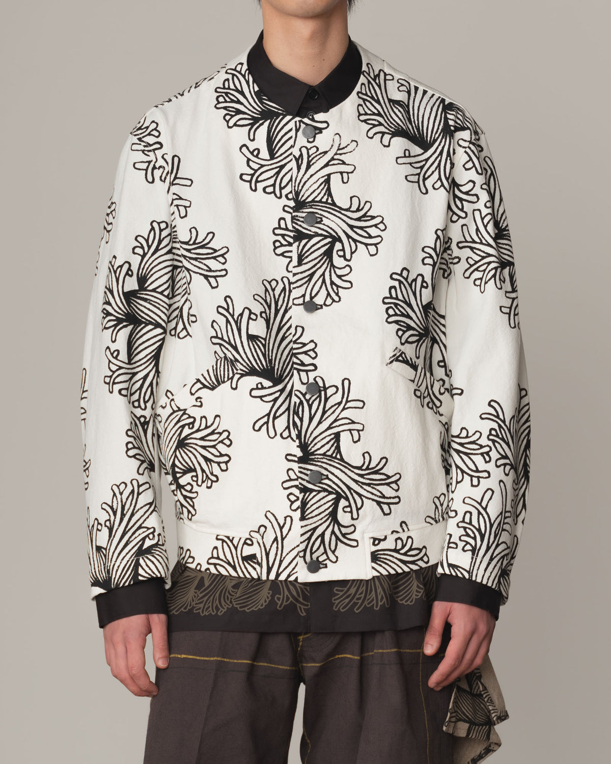 Jacket 37458B- Cotton100% Oxford Print- L Rope Print- Off White