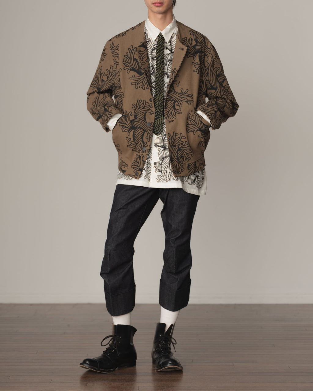 Jacket 37458B- Cotton100% Oxford Print- L Rope Print- Light Brown