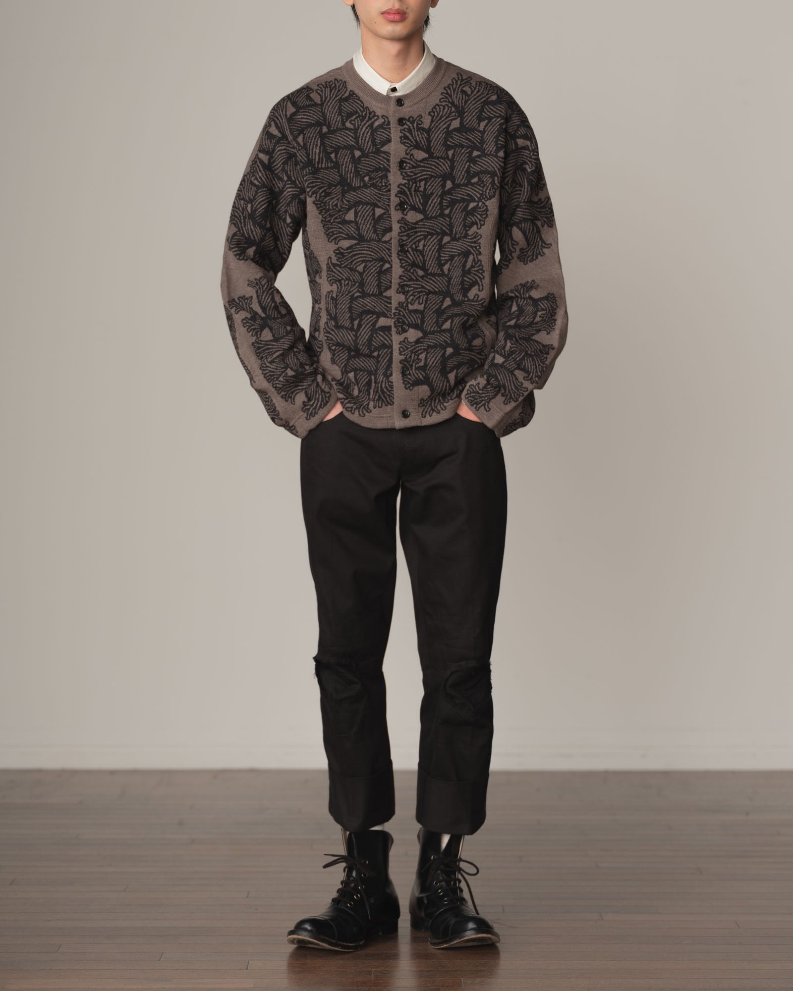 Knit Cardigan 203K- Wool100% Jacquard Knit- 203K Rope- Beige