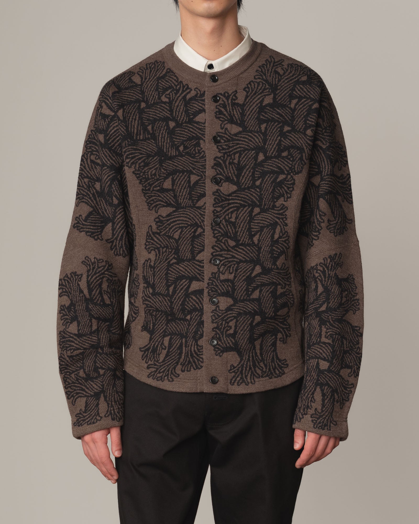 Knit Cardigan 203K- Wool100% Jacquard Knit- 203K Rope- Light Brown