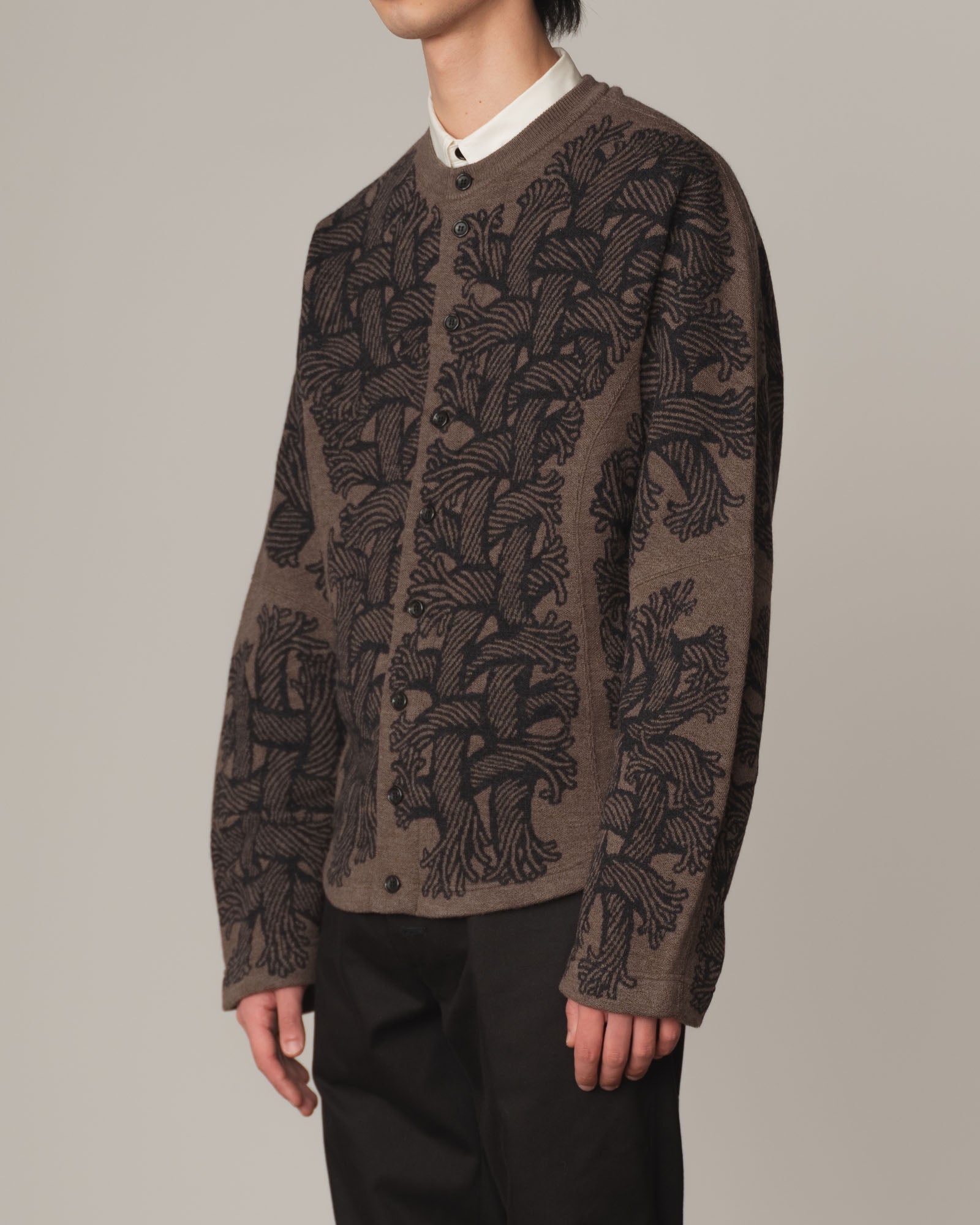 Knit Cardigan 203K- Wool100% Jacquard Knit- 203K Rope- Light Brown