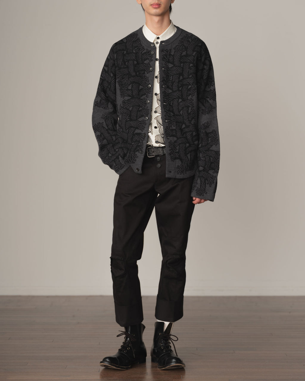 Knit Cardigan 203K- Wool100% Jacquard Knit- 203K Rope- Dark Grey