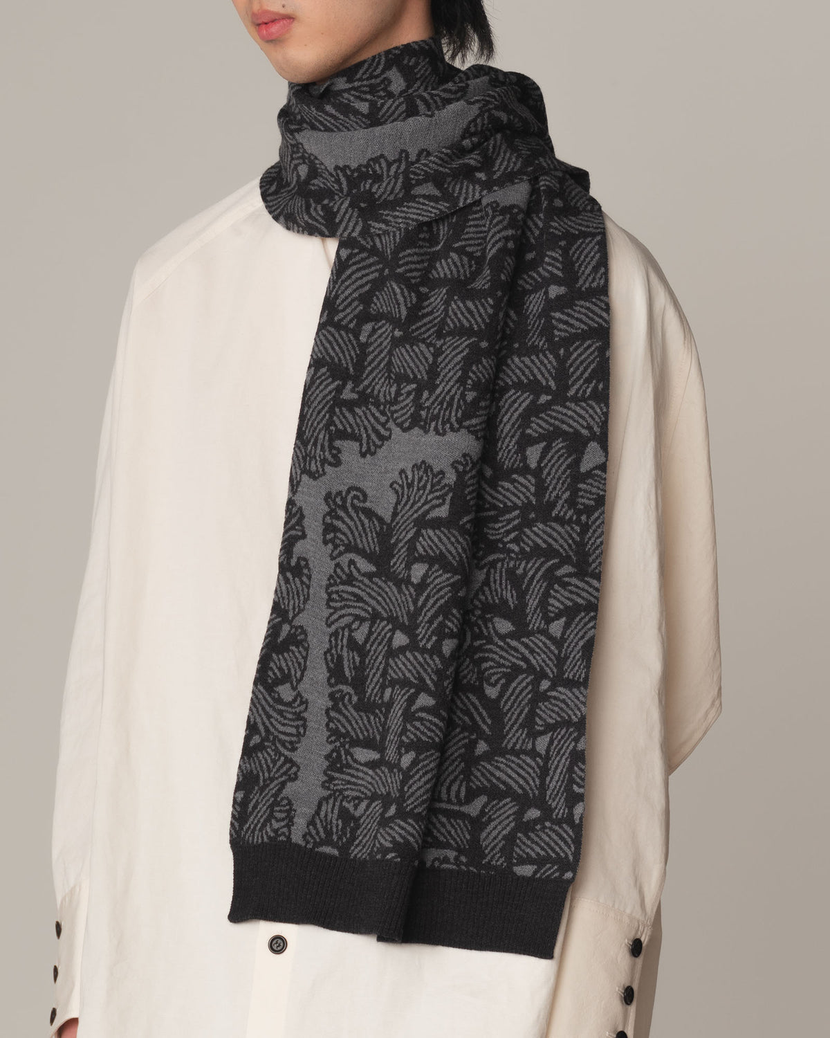 Knit Scarf- Wool100% Jacquard Knit- Isle Rope- Light Grey