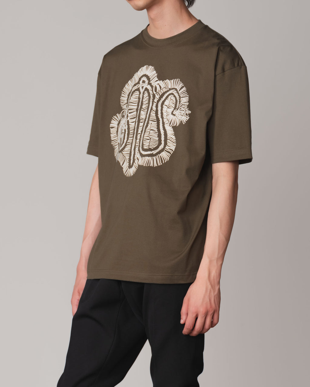 Tshirt Printed- Cotton100% Jersey- Embroidered Threads Needle- Moss Green