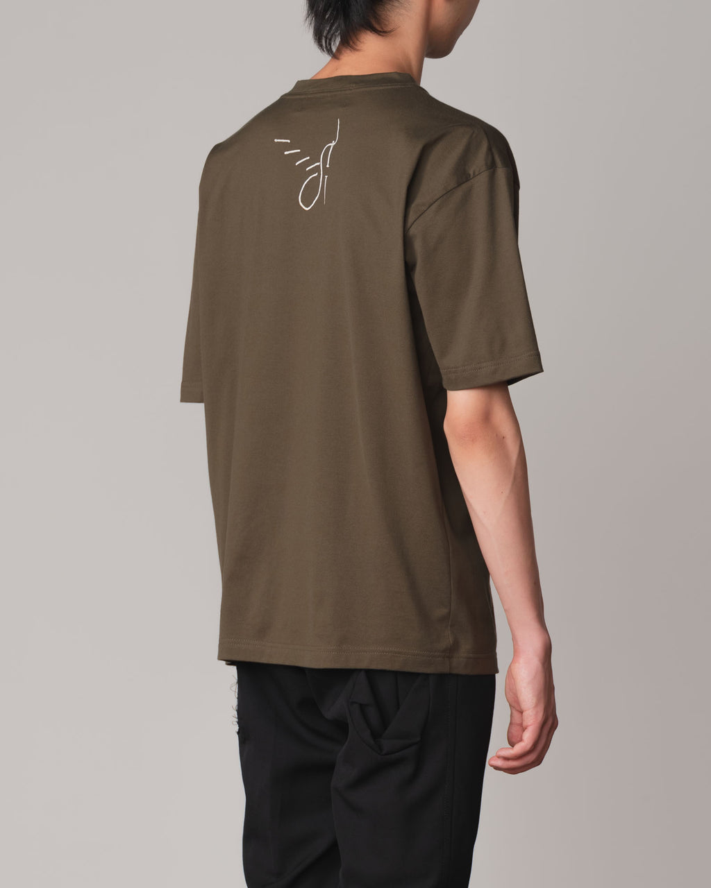 Tshirt Printed- Cotton100% Jersey- Embroidered Threads Needle- Moss Green