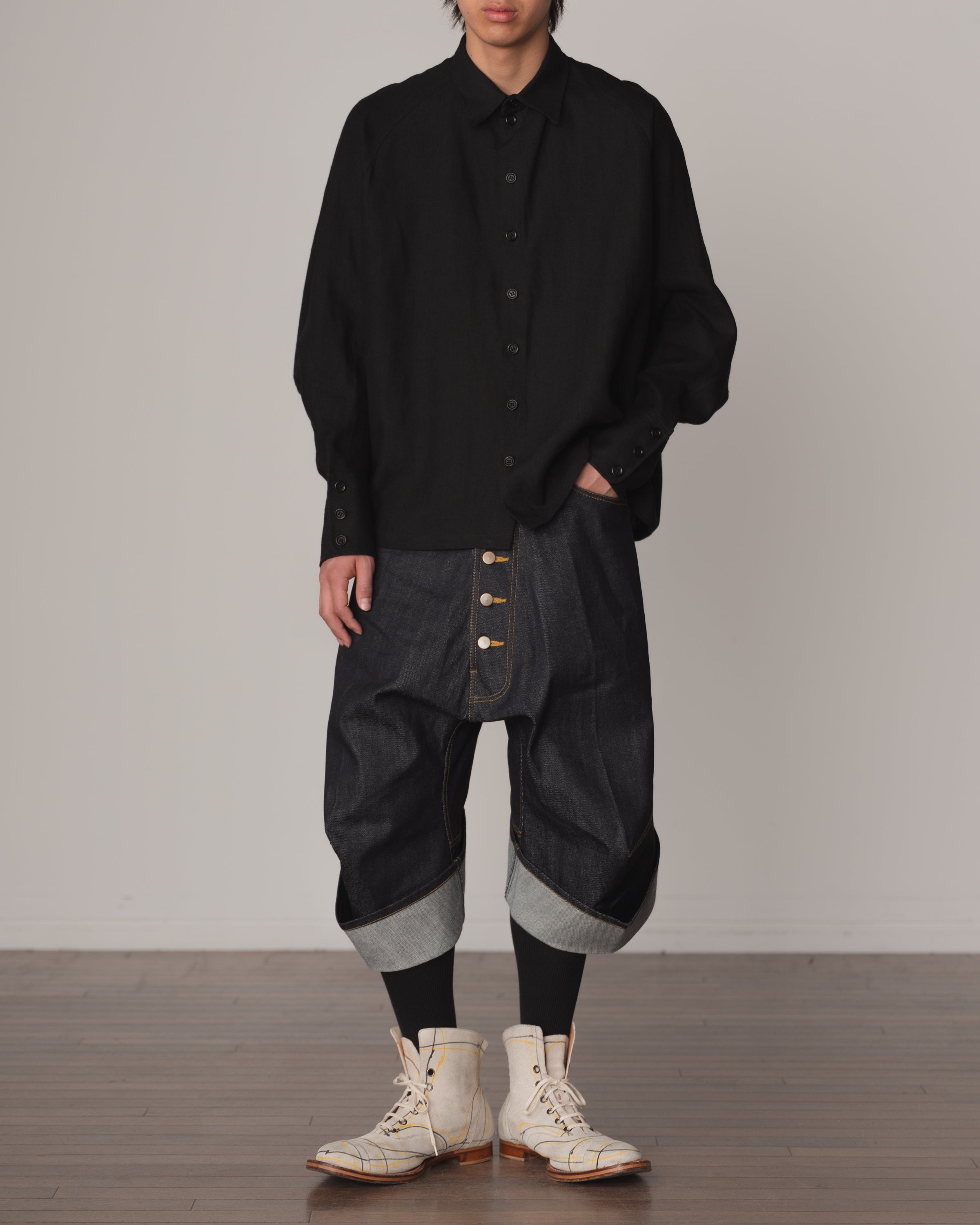 Shirt 988- Linen100%- Kite Strings- Embroidered Tape Measure Print- Black