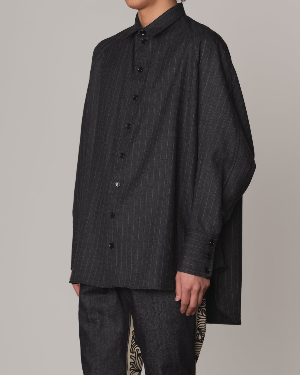 Shirt 988R- Wool100% Pin Stripe- Lilly Print- Charcoal