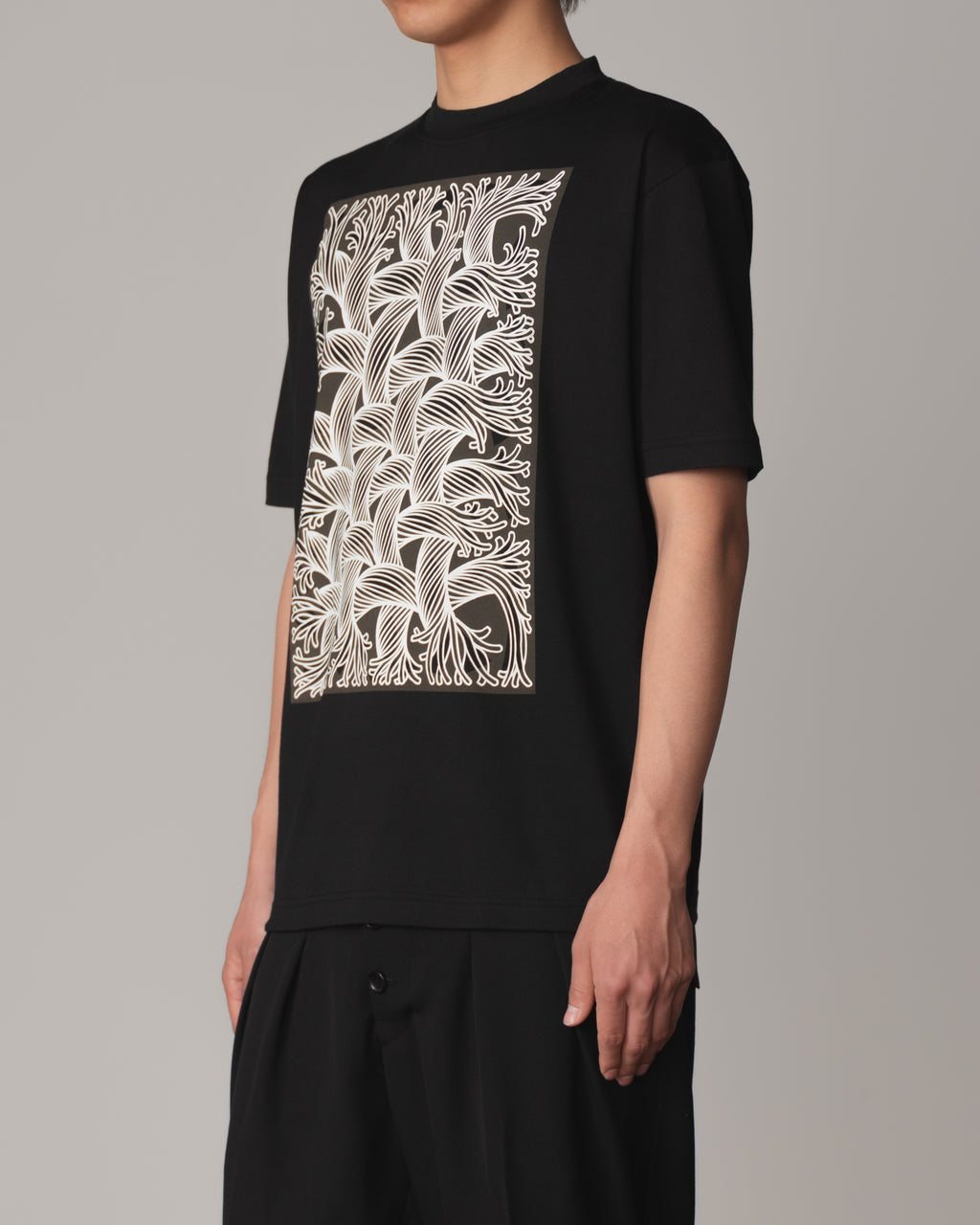 Tshirt Printed- Cotton100% Jersey- Cutout Rope Print- Square- Black Body Brown Base