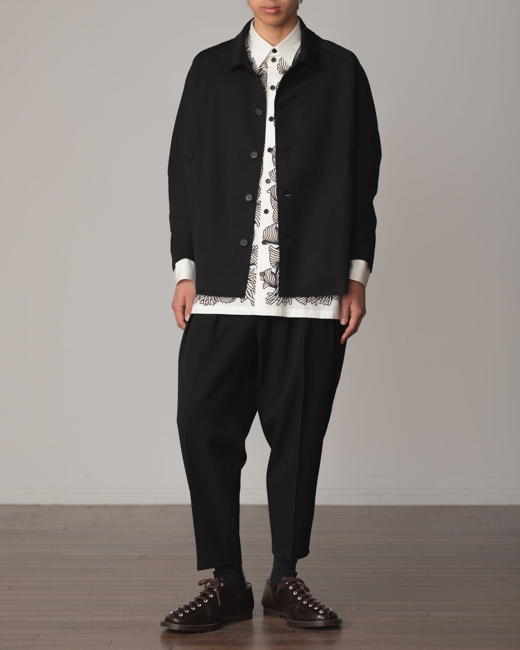 Jacket 19236- Wool100% Gabardine- Black