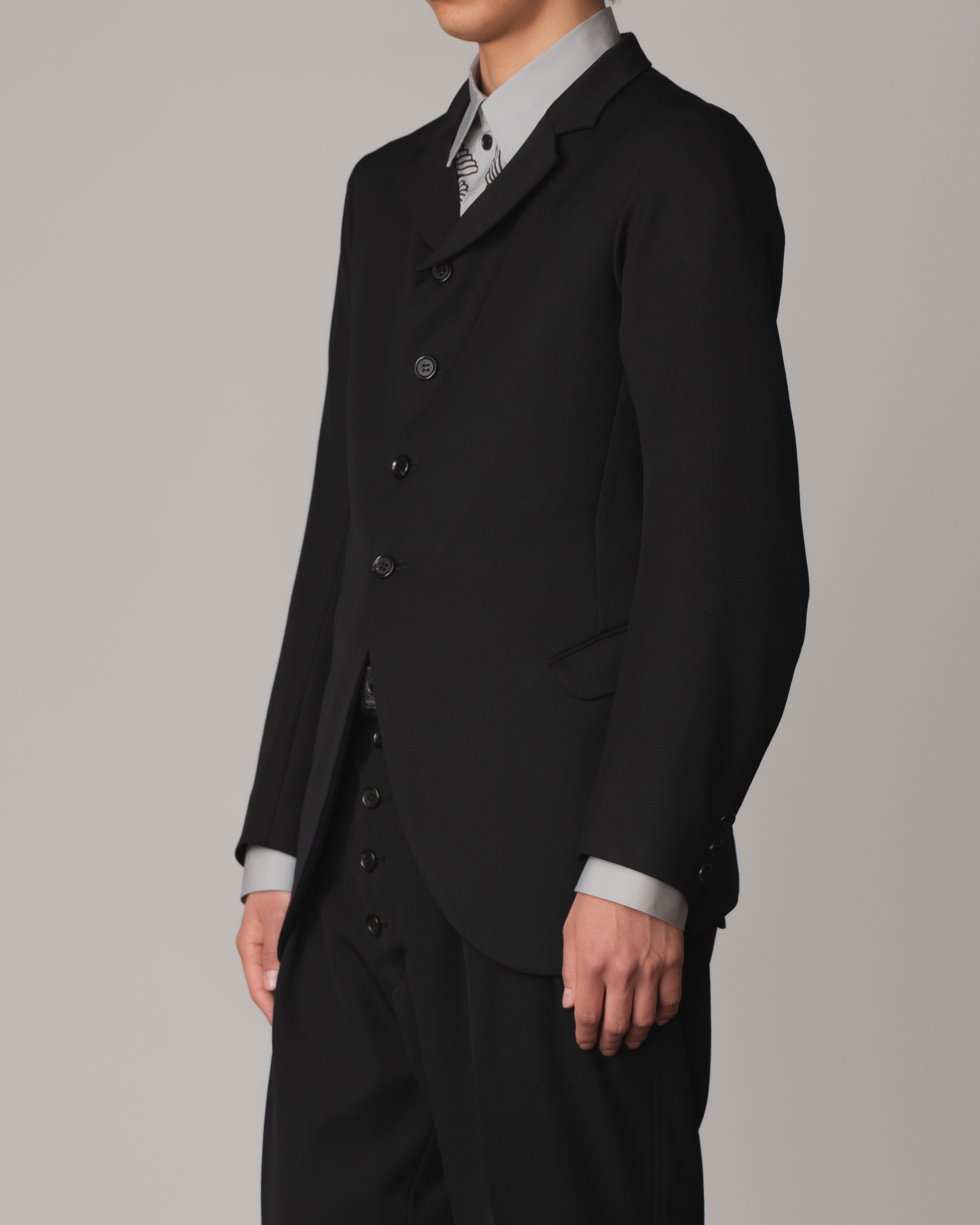 Jacket 673- Wool100% Gabardine- Black
