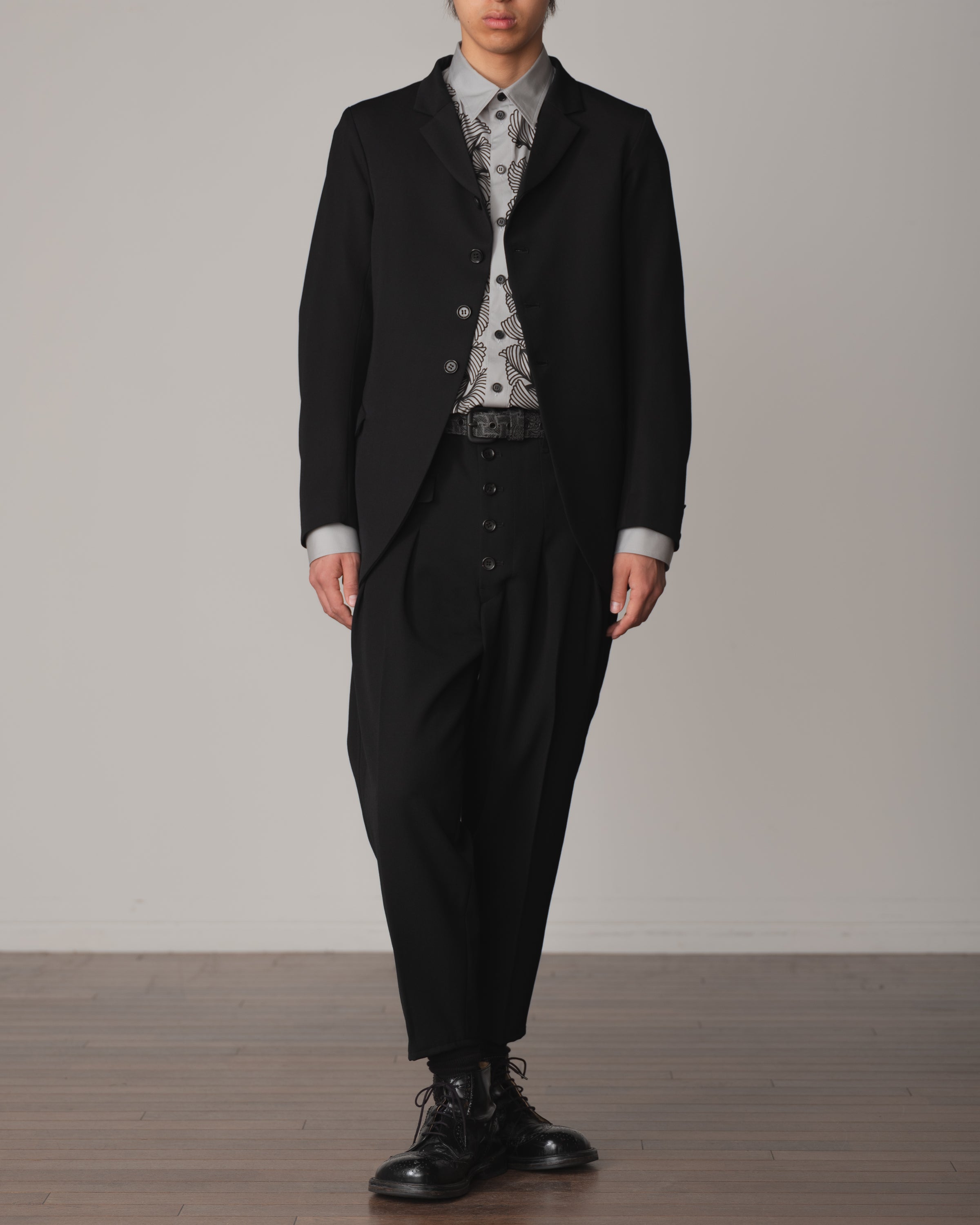 Jacket 673- Wool100% Gabardine- Black