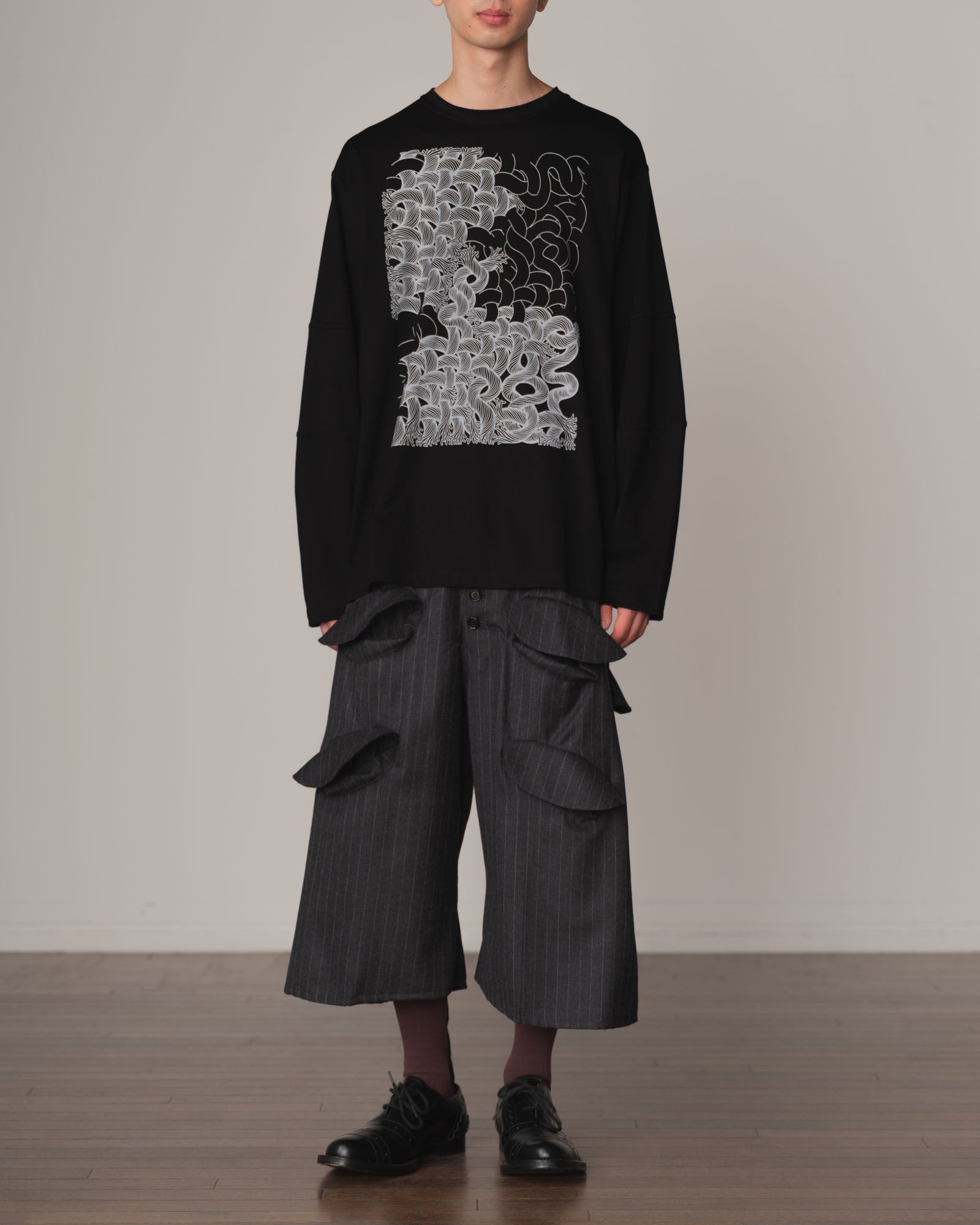Tshirt 108- Cotton100% Jersey- Twist Rope Print- Black