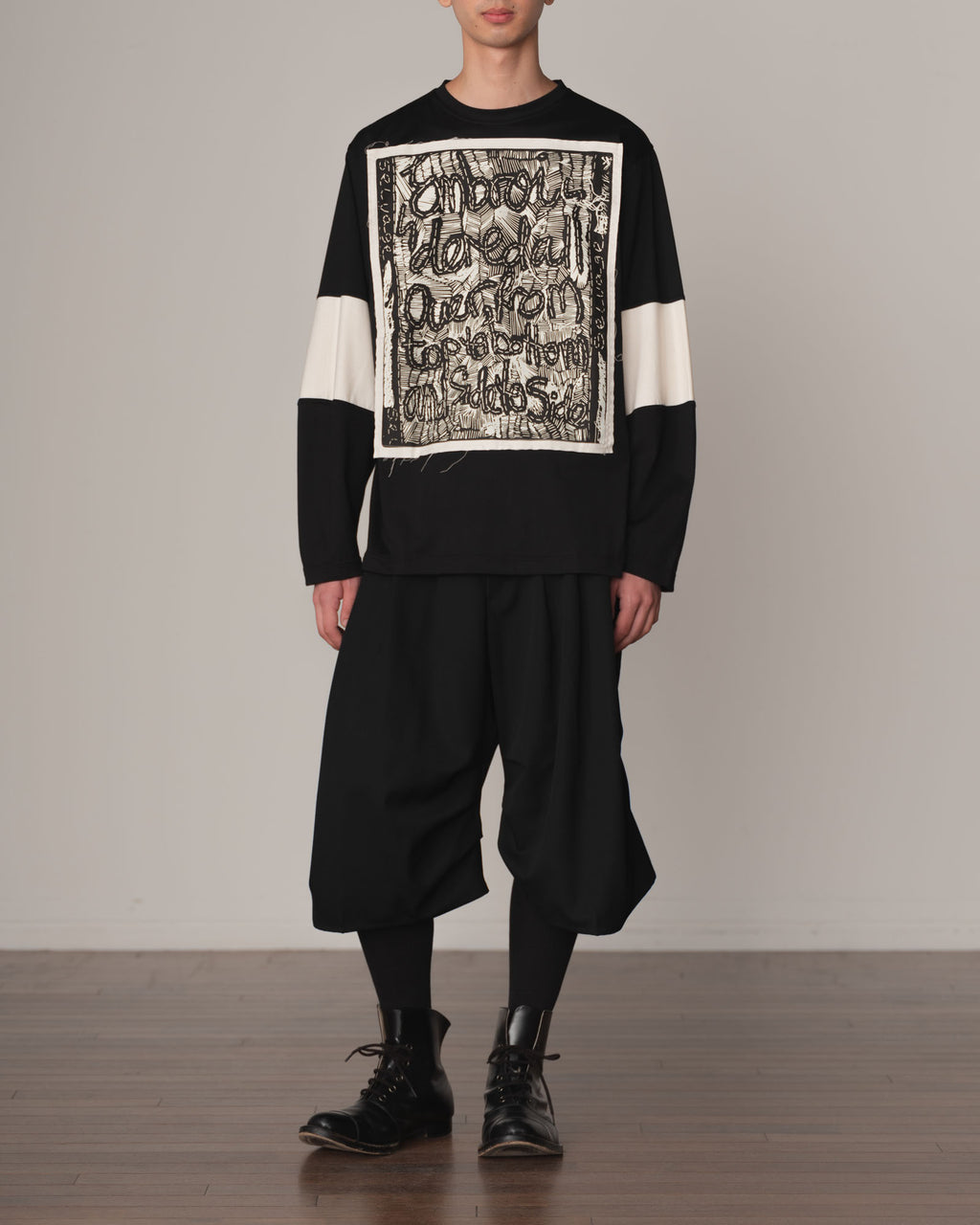 Tshirt 108- Cotton100% Jersey Wsp- Selvage Embroidered- Black