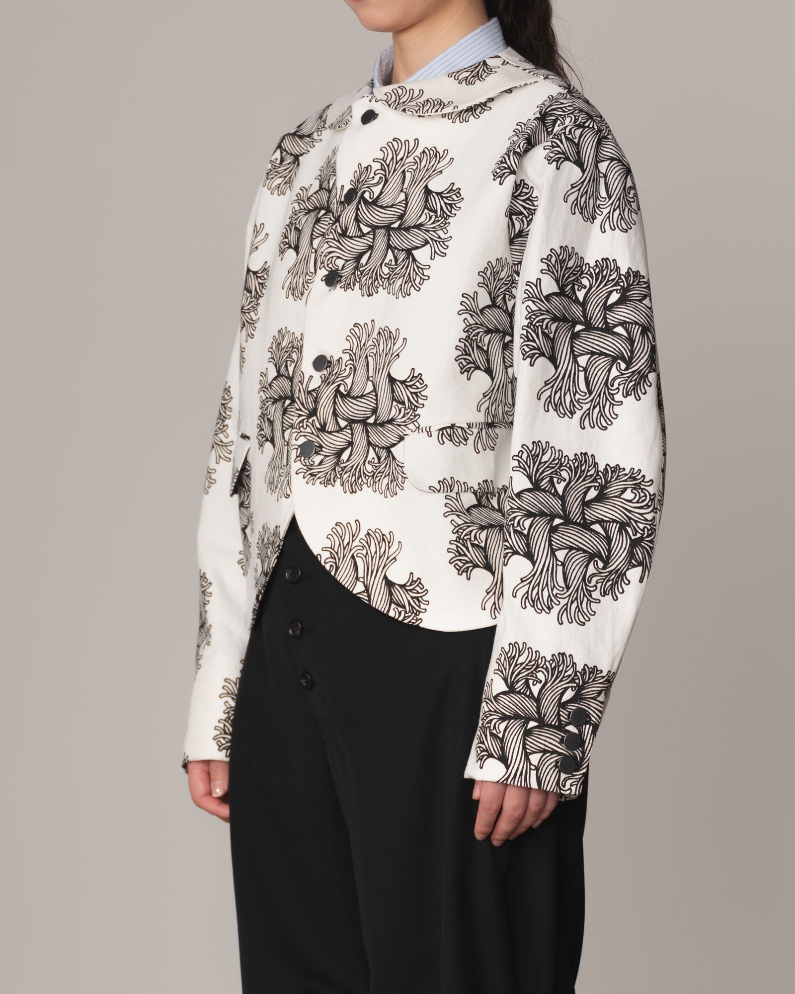 Jacket 302- Cotton100% Oxford Print- Emb Rope- Off White