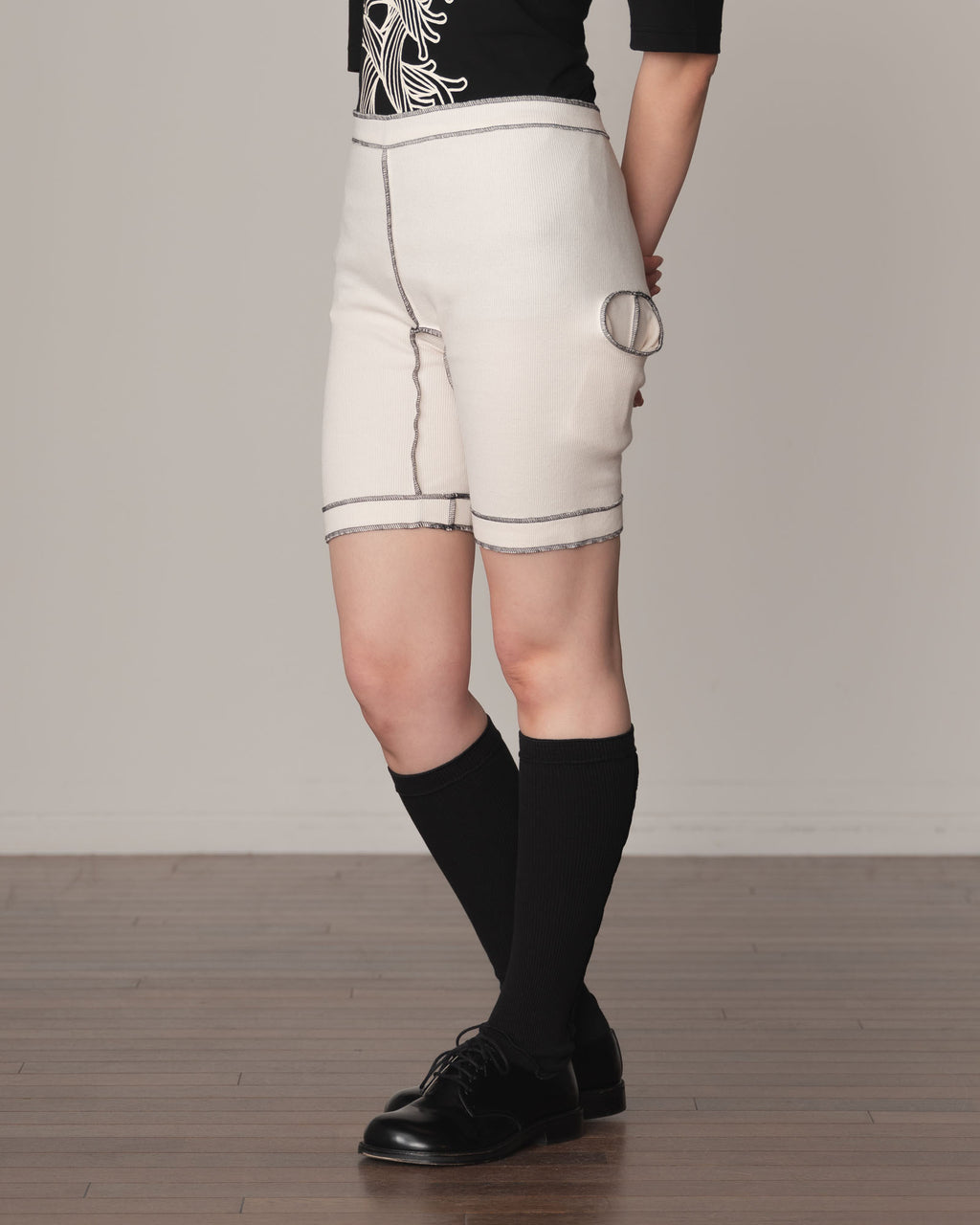 Trousers 84C Short- Cotton100% Span- Black Stitch- Ivory