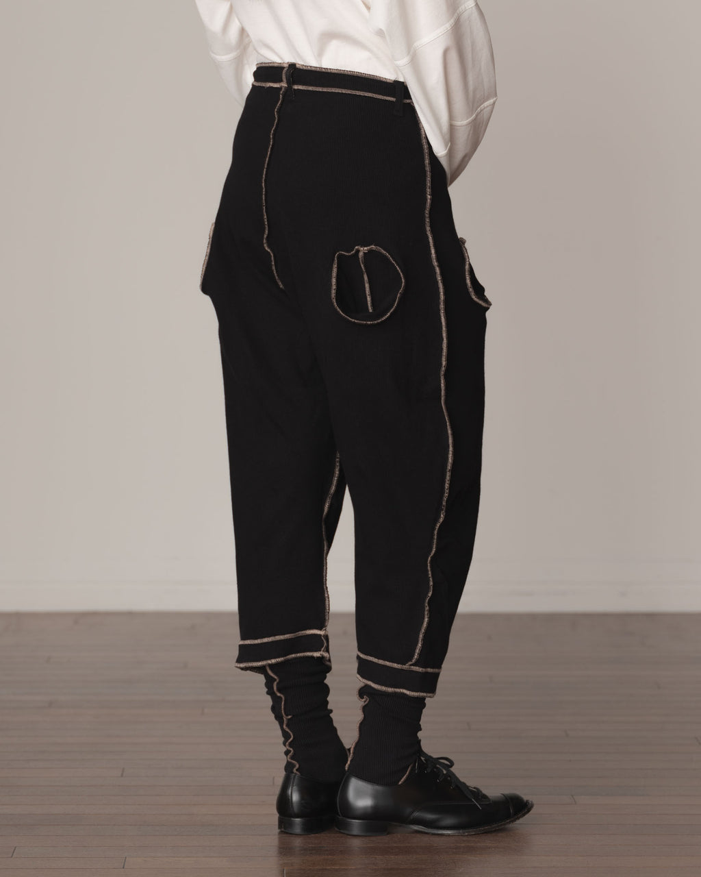 Trousers 102 Long- Cotton100% Span- Beige Stitch- Black