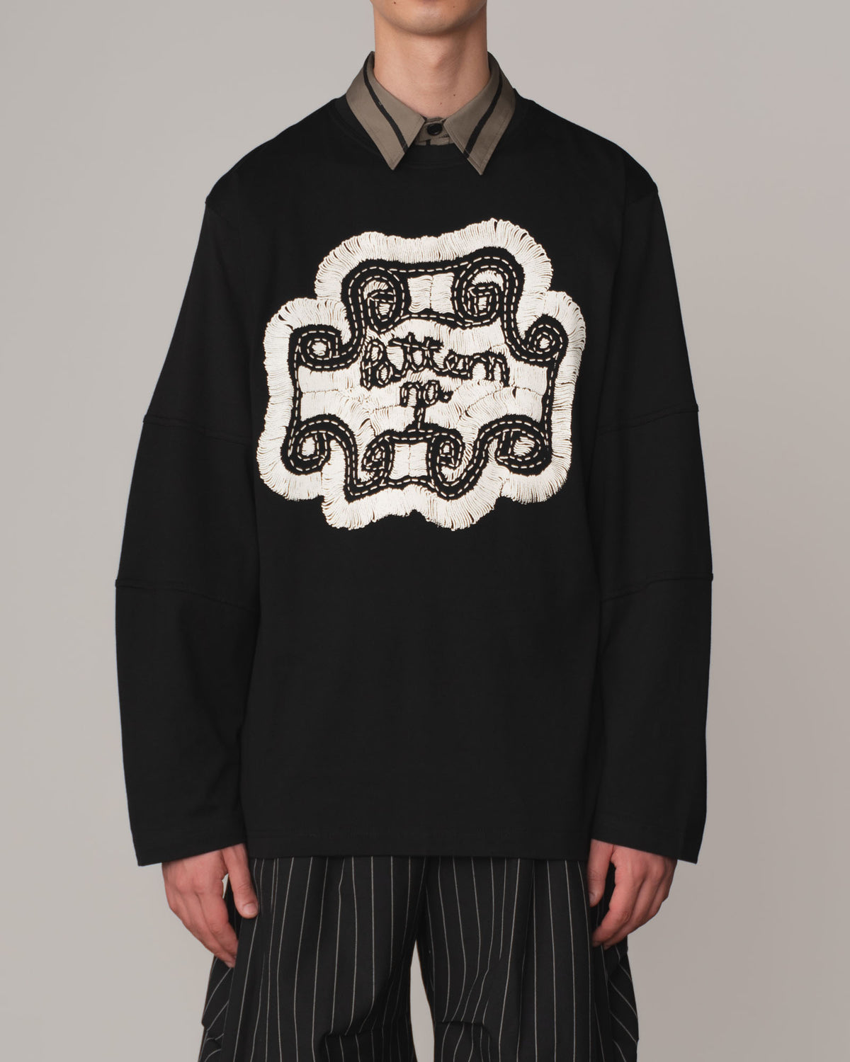 Tshirt 108- Cotton100% Jersey- Embroidered Pattern No1- Black
