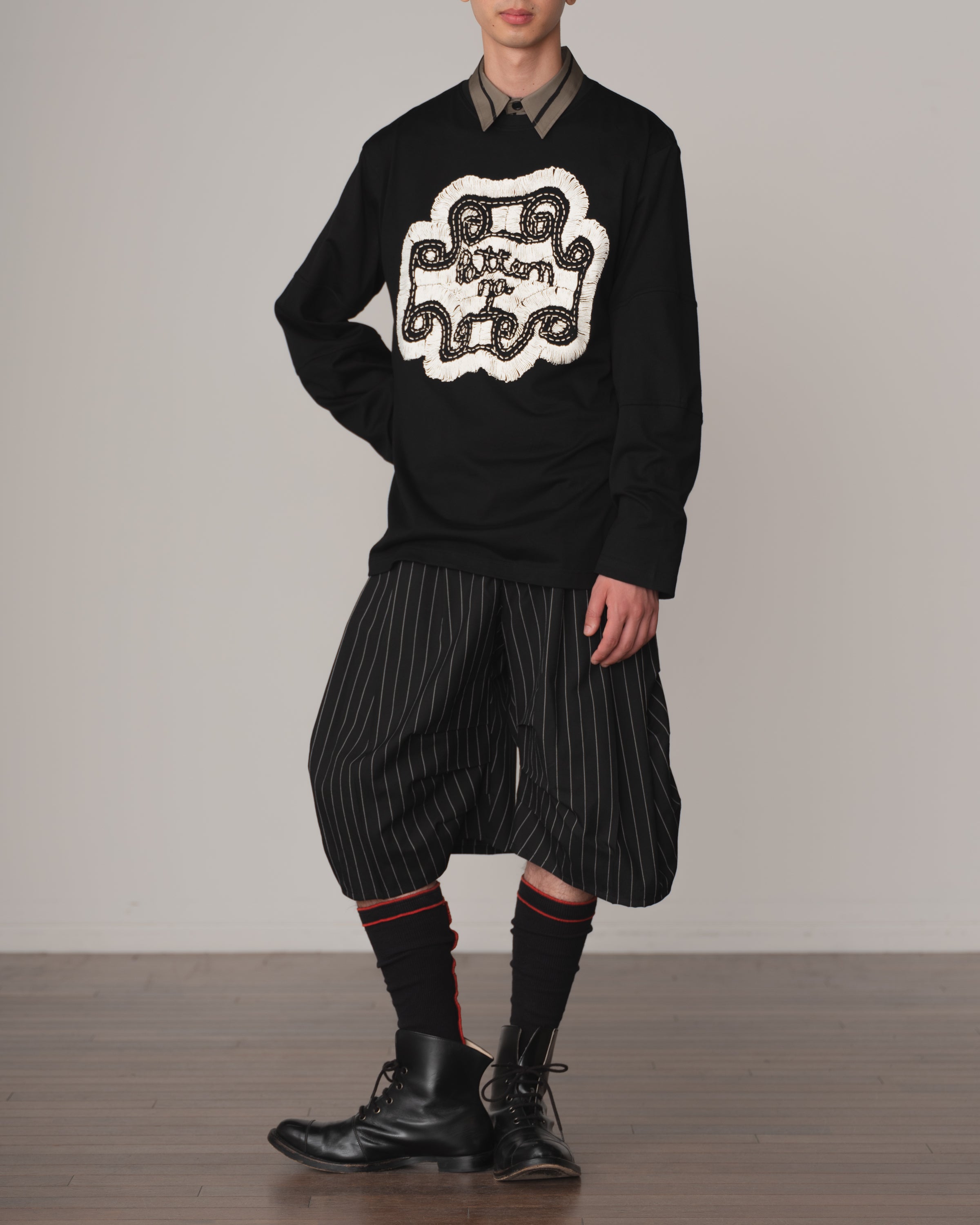 Tshirt 108- Cotton100% Jersey- Embroidered Pattern No1- Black
