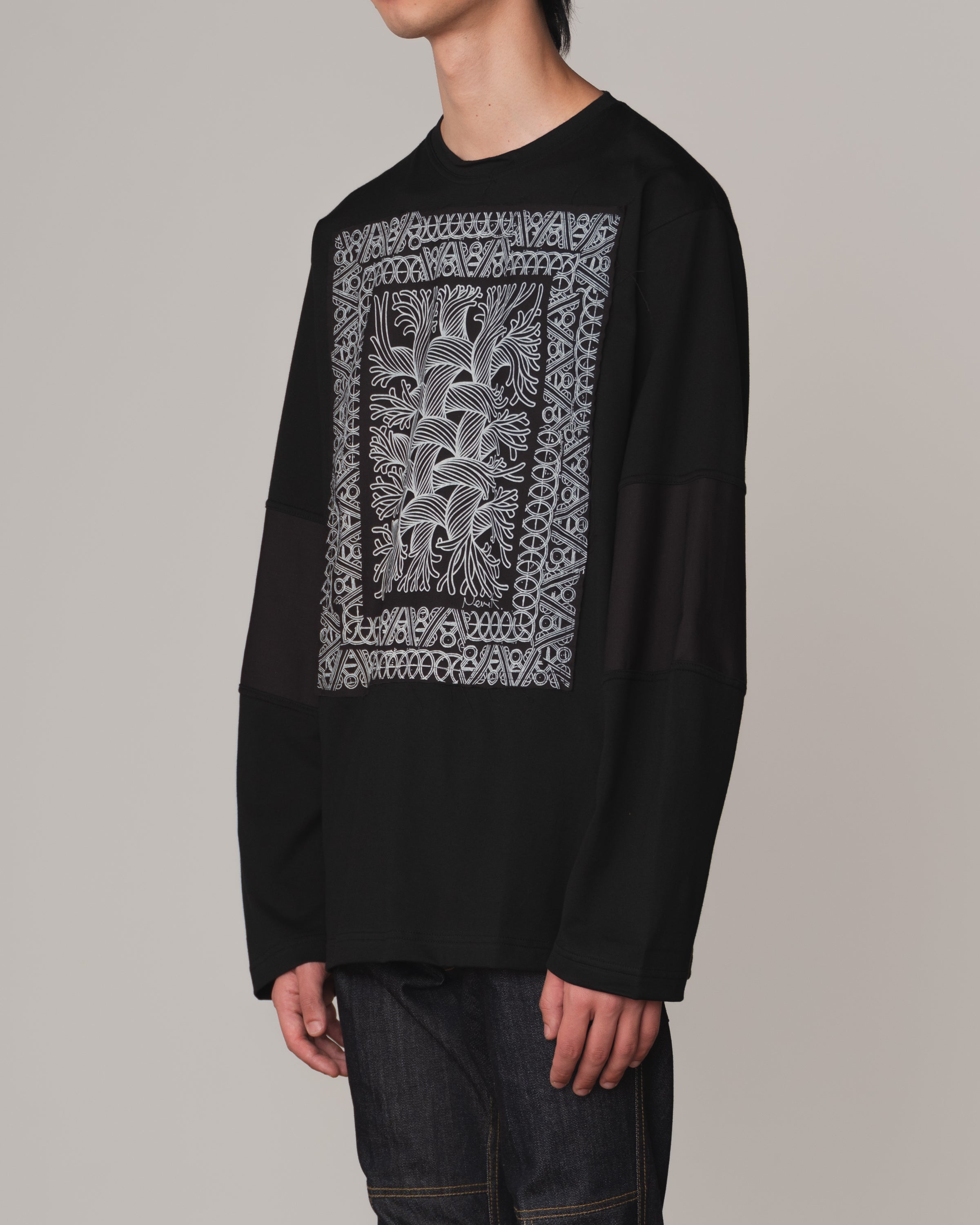 Tshirt 108- Cotton100% Jersey Bsp- Rope Painting- Black