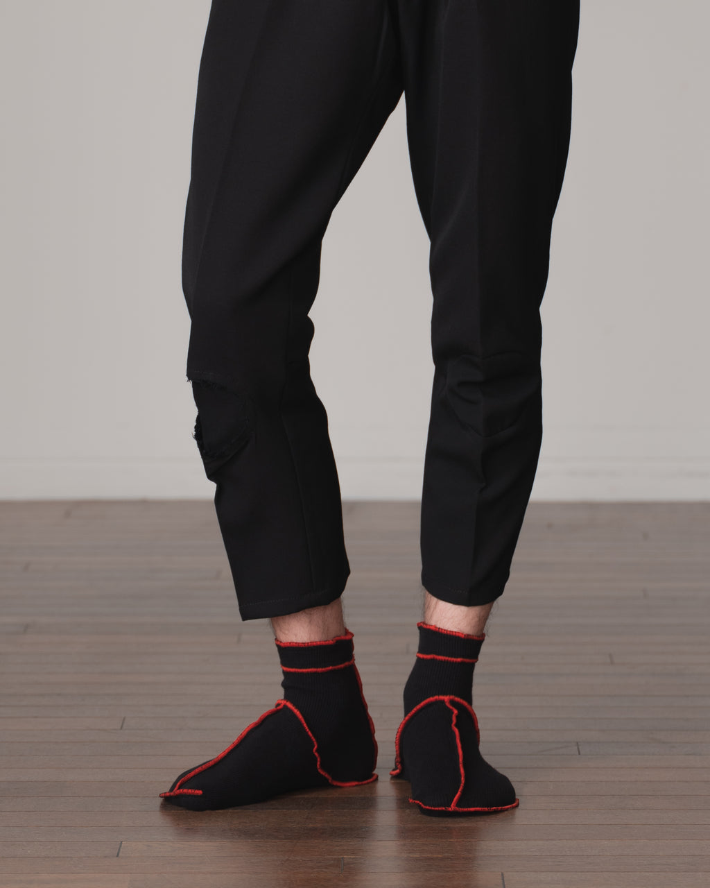 Socks Short- Cotton95% Rib- Red <154> Stitch- Black <99> Body