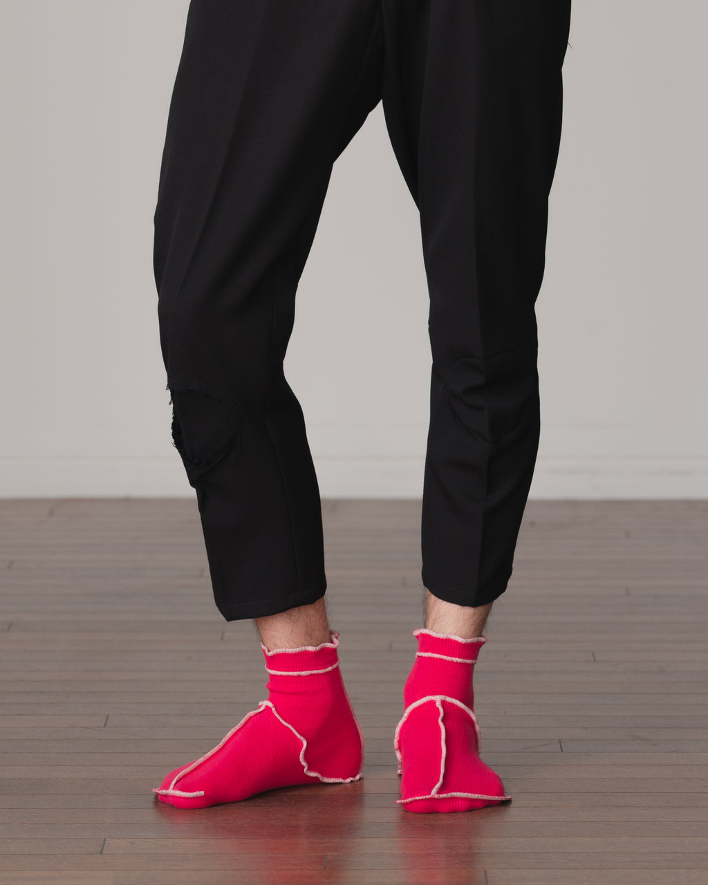 Socks Short- Cotton95% Rib- Ivory <83> Stitch- Pink <302> Body