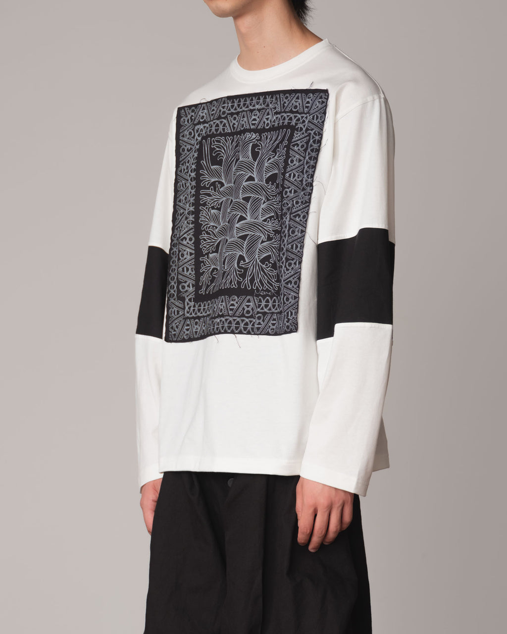 Tshirt 108- Cotton100% Jersey Bsp- Rope Painting- Ivory