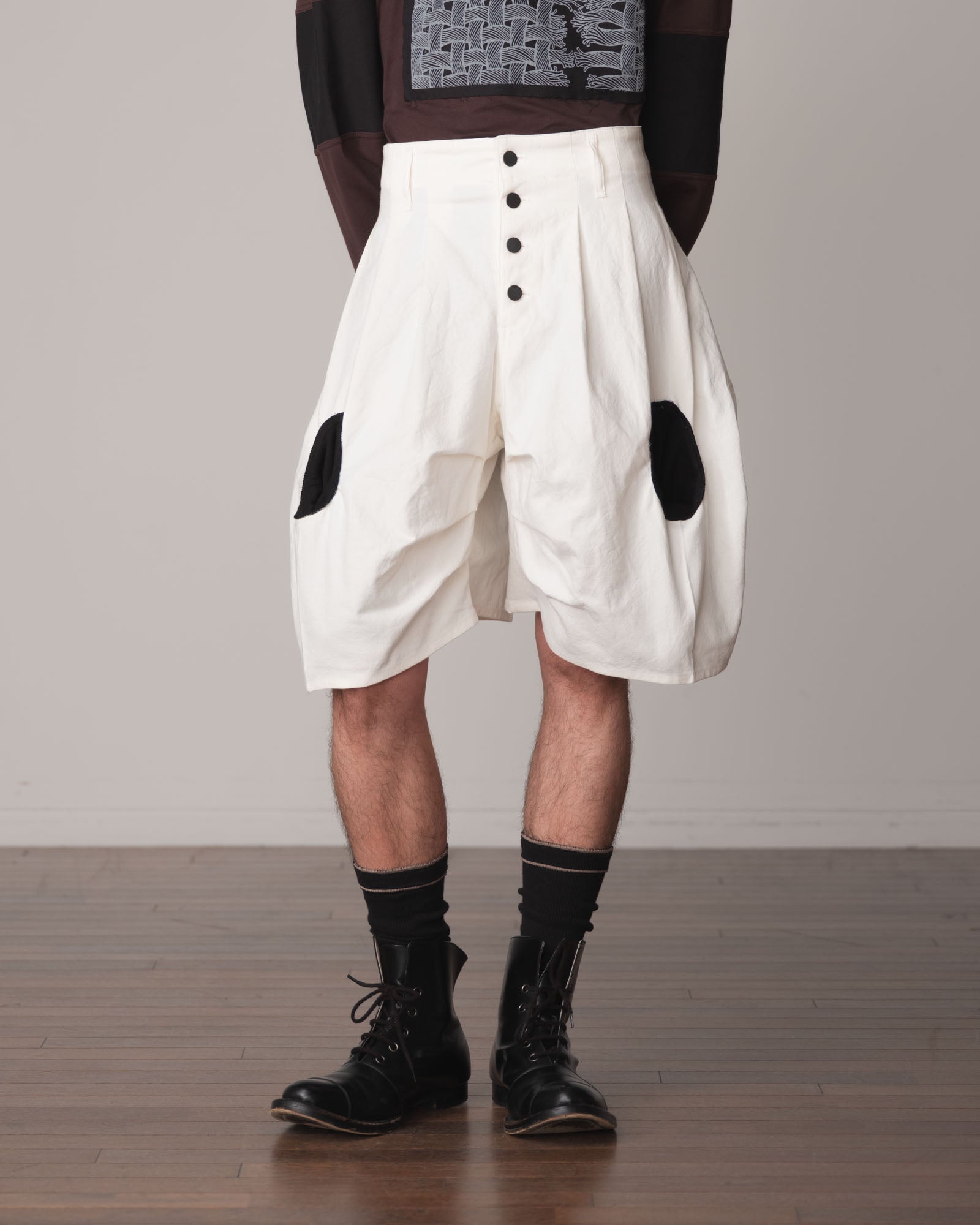 Trousers 64- Cotton82% Hemp18% Oxford- Black Rib Pocket- Off White