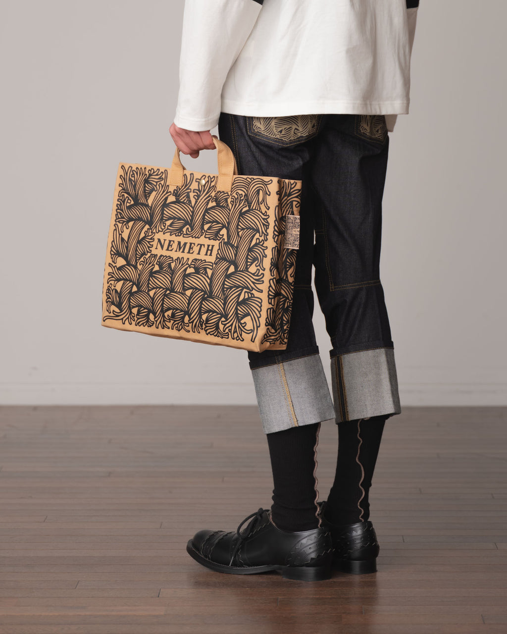 Logo Bag- Cotton100% Canvas- Black Logo Print- Beige