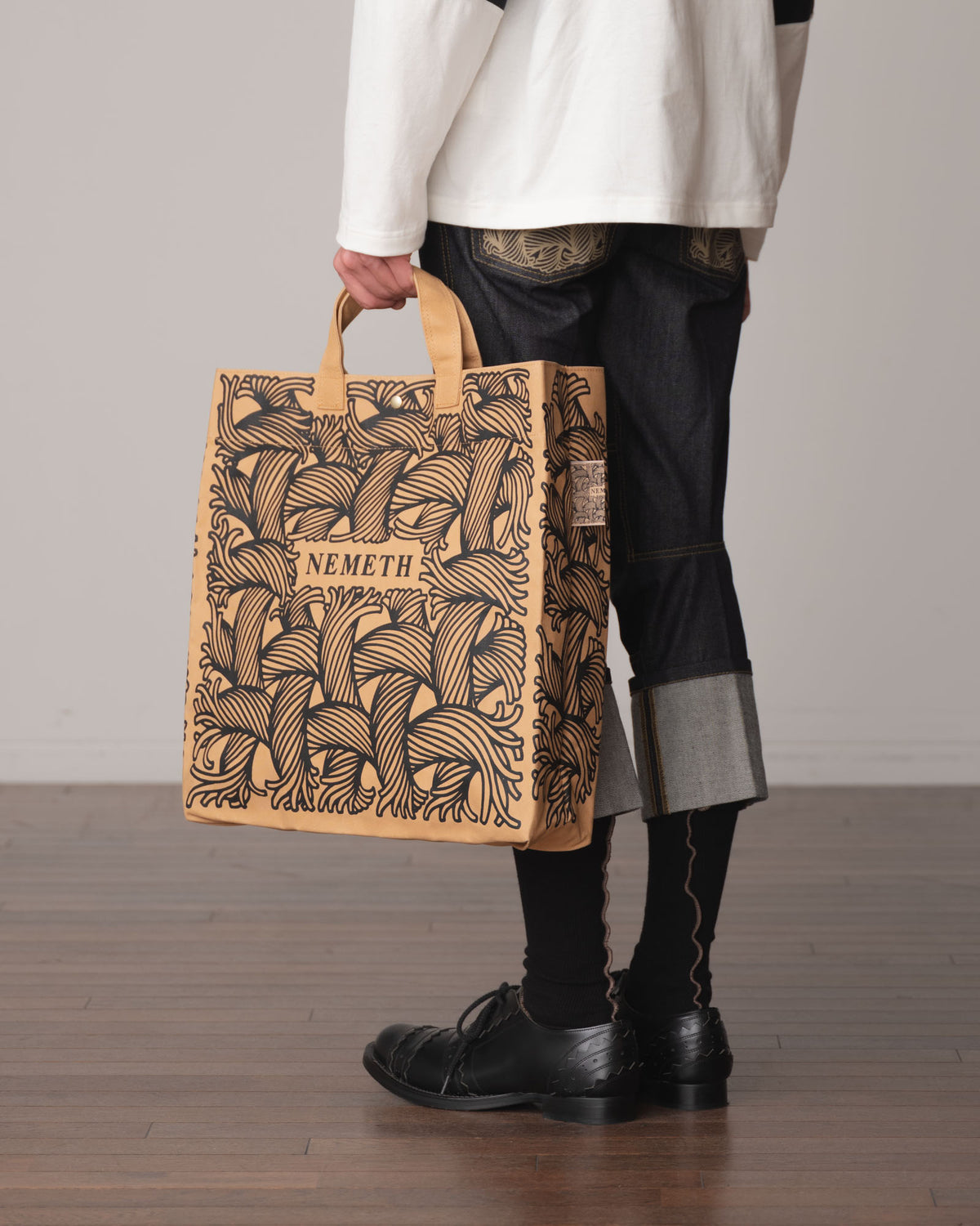 Logo Bag- Cotton100% Canvas- Black Logo Print- Beige
