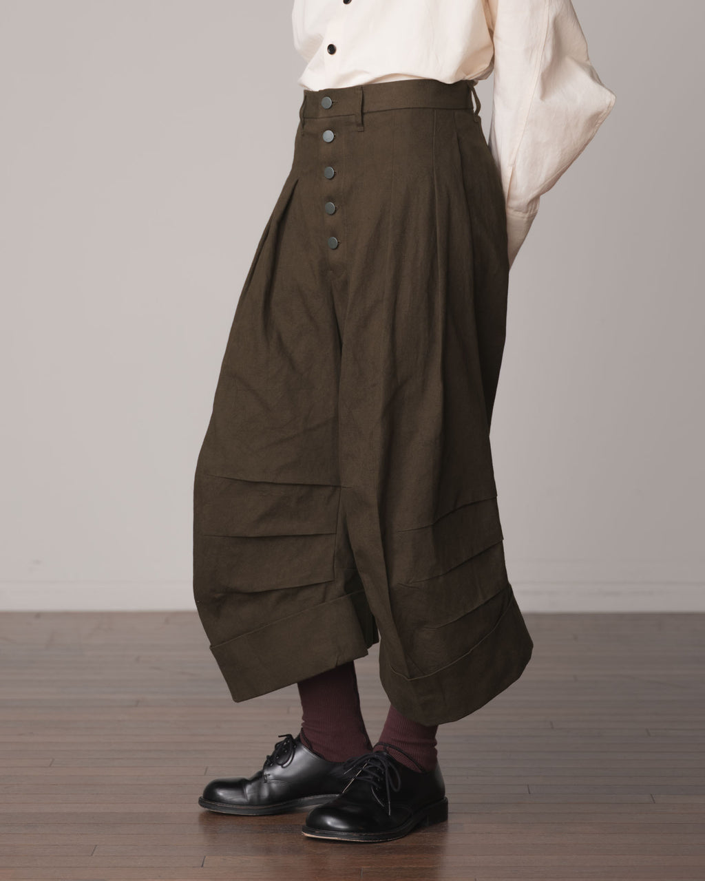 Trousers 21B- Cotton82% Hemp18% Oxford- Khaki