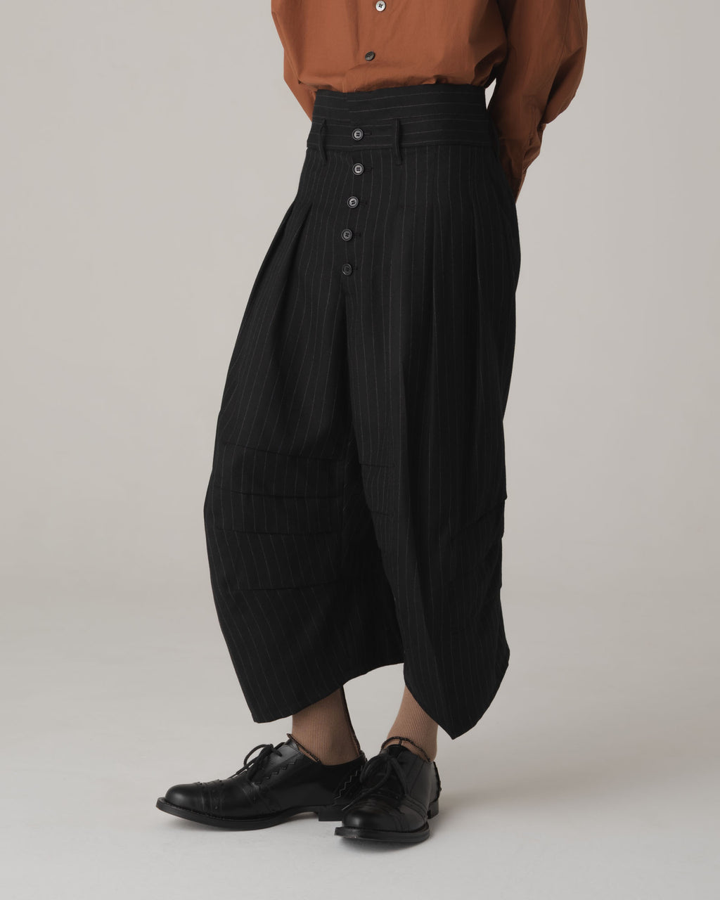 Trousers 20- Wool100% Pin Stripe- Black