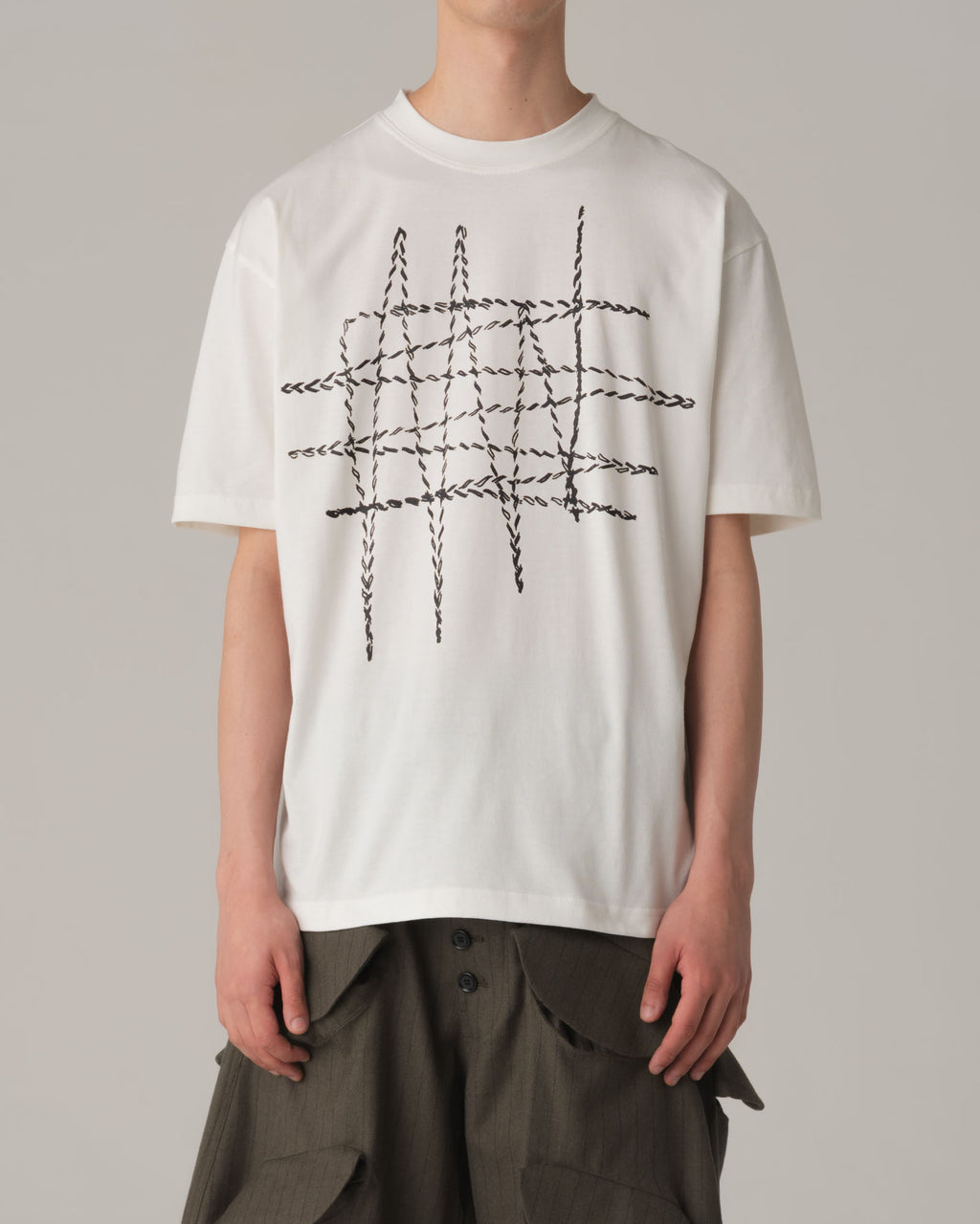 Tshirt Printed- Cotton100% Jersey- Embroidered Stitch- Ivory