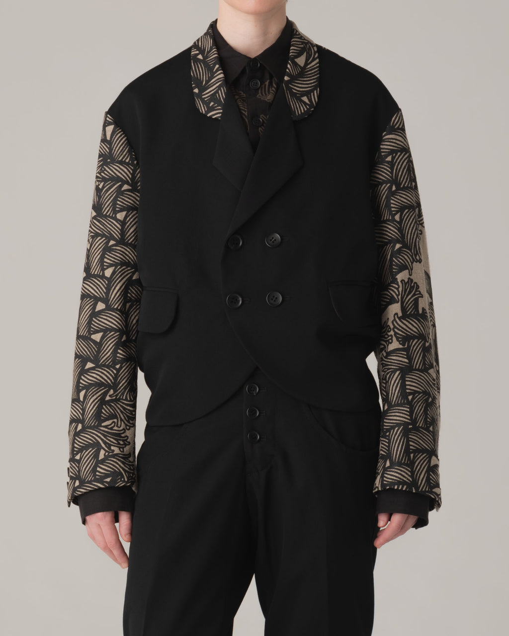 Jacket 2832- Wool100% Light Gabardine Linen100% Print- Isle Rope- Black/Natural