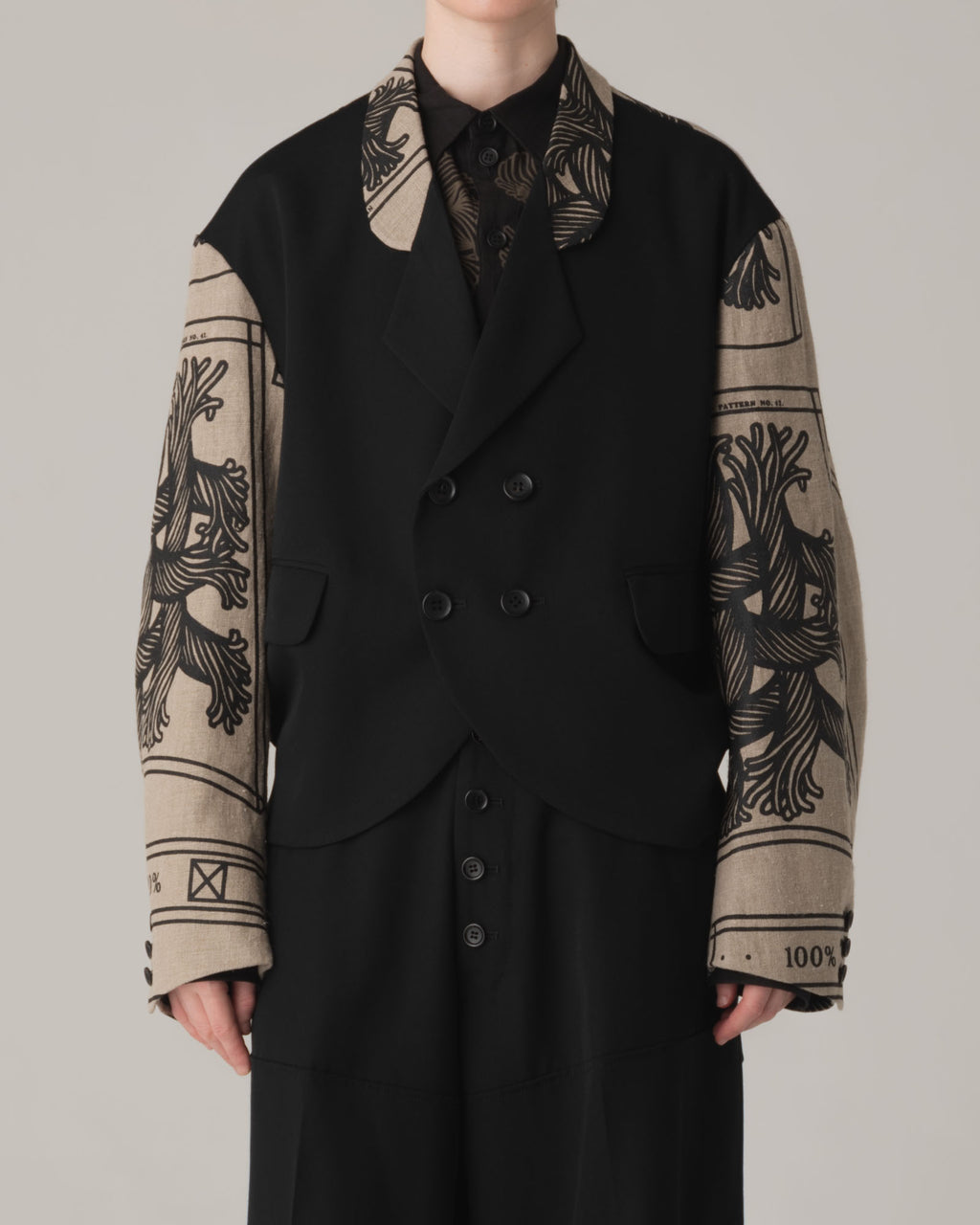 Jacket 2832- Wool100% LightGabardine Linen100% Print- Pattern Rope- Black/Natural