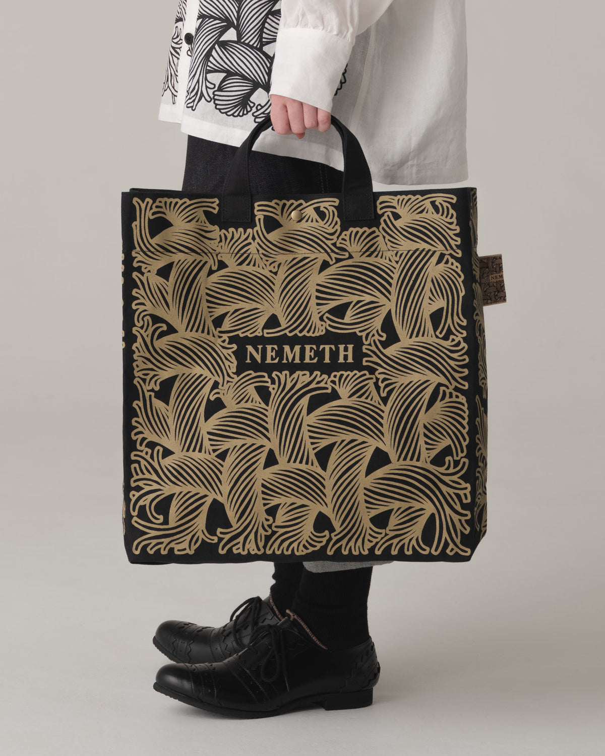 Logo Bag- Cotton100% Canvas- Beige Logo Print- Black