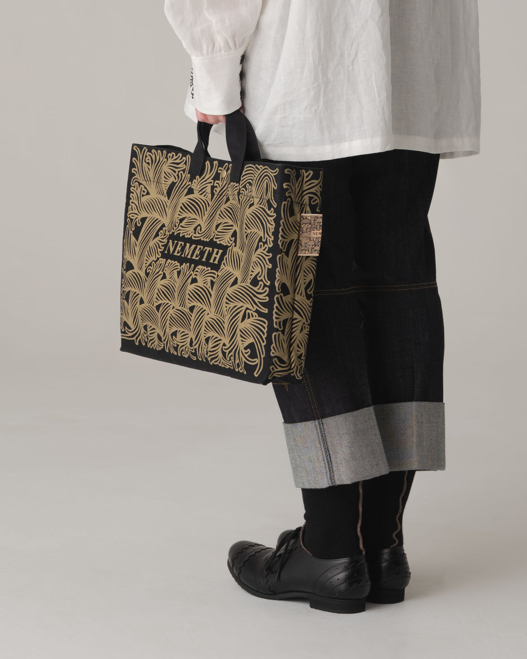 Logo Bag- Cotton100% Canvas- Beige Logo Print- Black