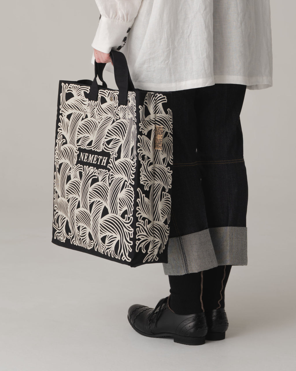 Logo Bag- Cotton100% Canvas- Ivory Logo Print- Black