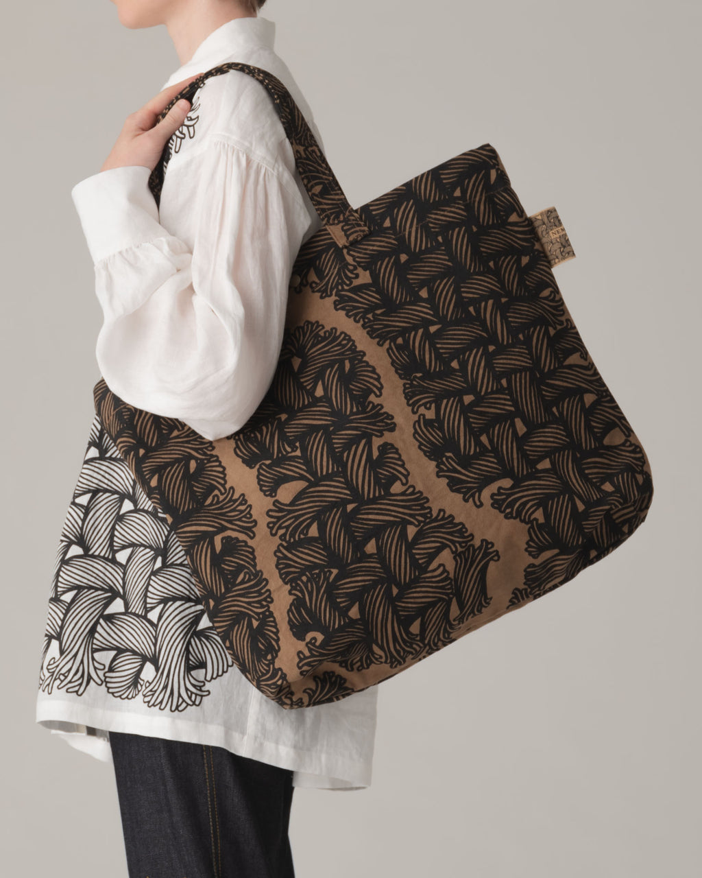 Tote Bag LL- Cotton100% Sunny Dry Canvas Print- Isle Rope- Beige