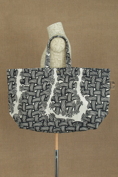 Tote Bag XL- Cotton100% Sunny Dry Canvas- Isle Rope Print- Natural