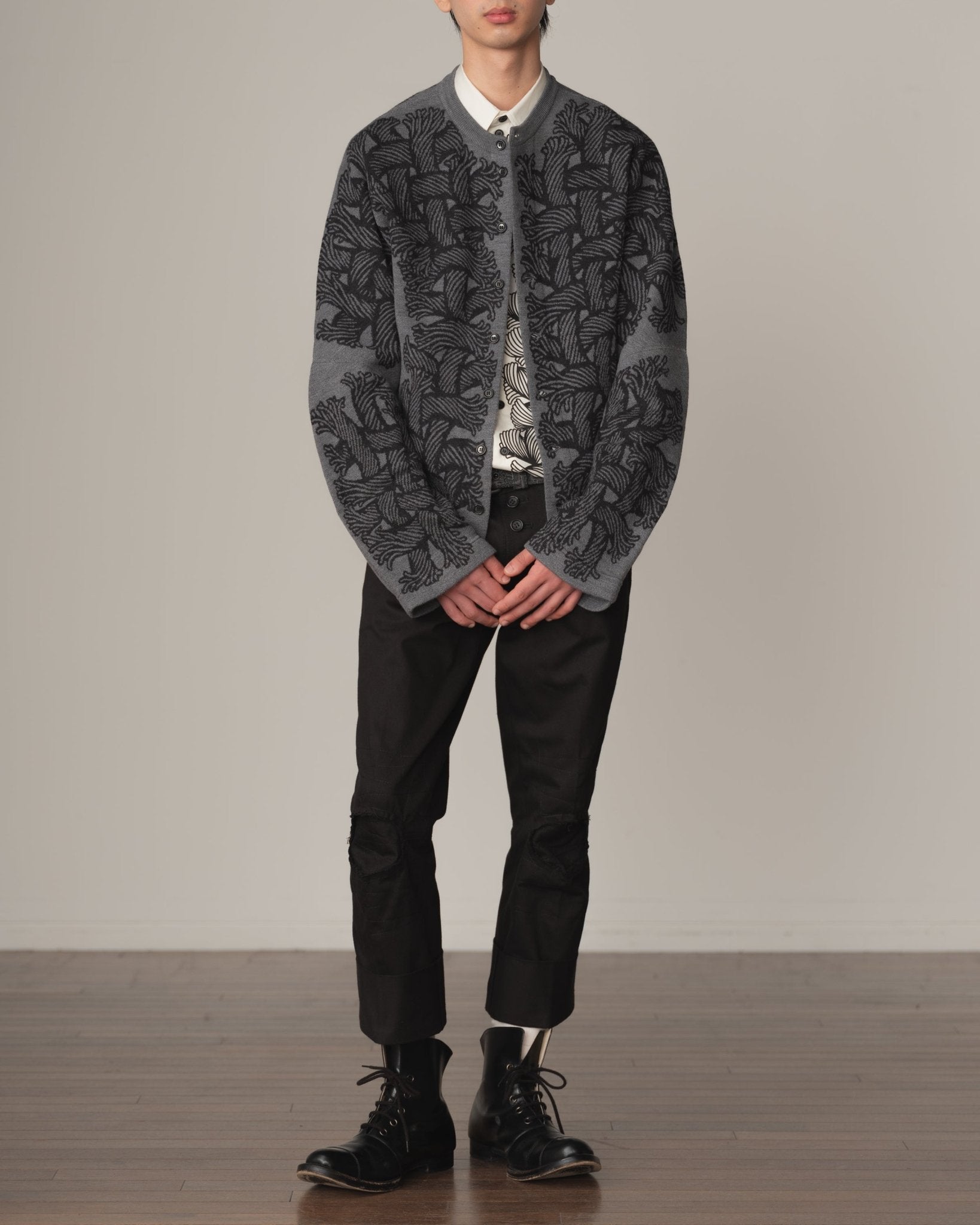 Knit Cardigan 203K - Wool100% Jacquard Knit - 203K Rope - Light Grey - Christopher Nemeth - Tops - Online Store - 9-00026-00