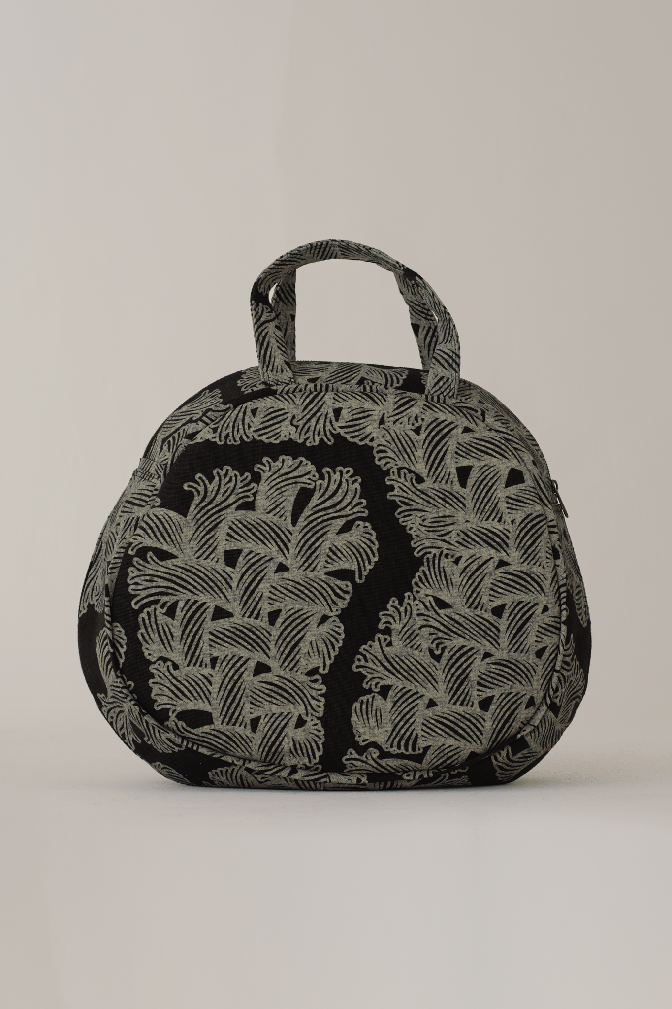 Round Bag - Linen100% Print - Isle Rope - Black - Christopher Nemeth - Accessories - Wholesale AW25 - 9000000000505