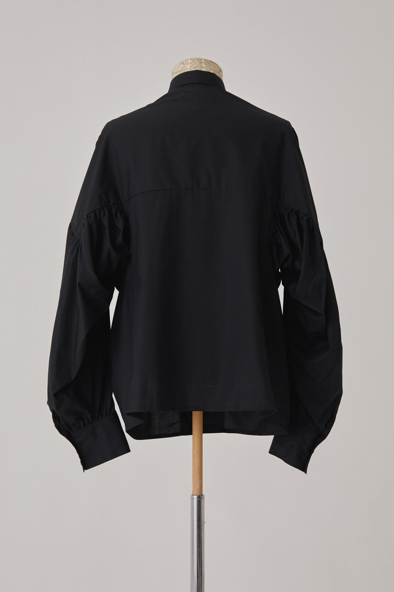 Shirt 87C- Cotton100% Typewriter- Black – Christopher Nemeth