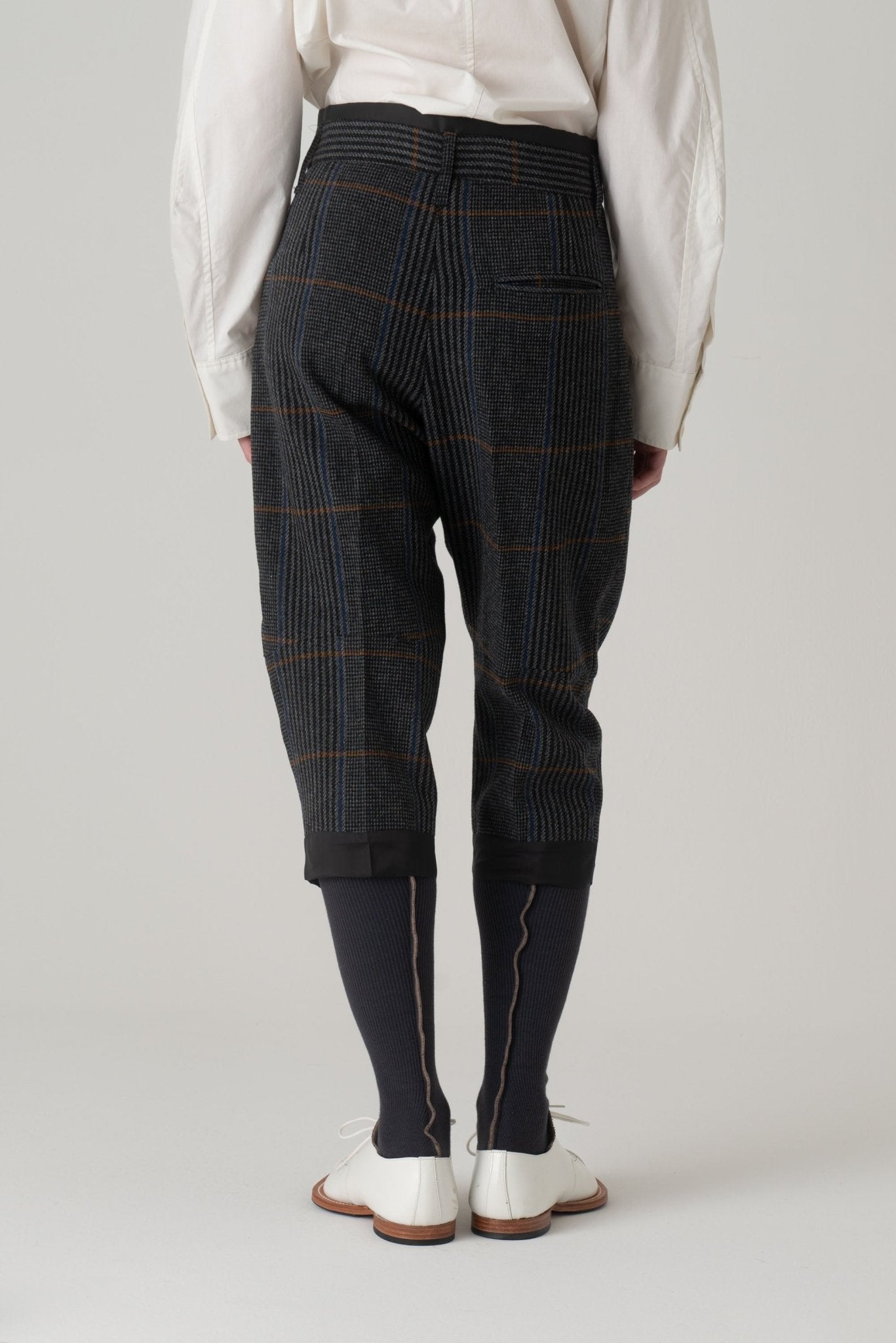 Trousers 438- Wool100% HW Check- Grey – Christopher Nemeth