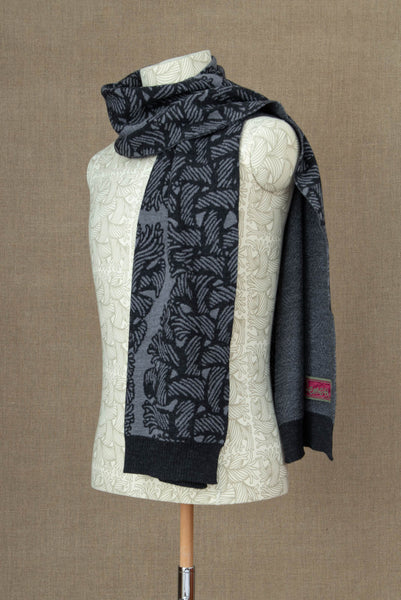 Knit Scarf- Wool100% Jacquard Knit- Isle Rope- Light Grey